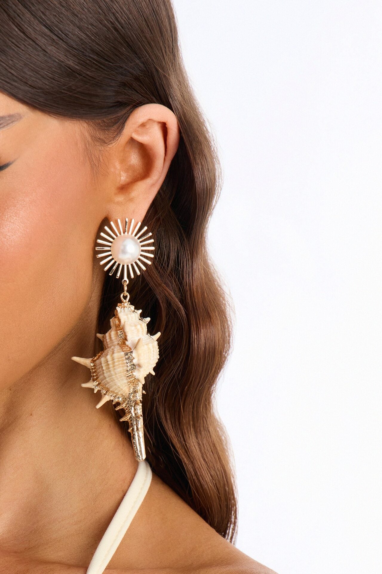 Serene Echo Seashell Drop Earrings - White/Gold image 1