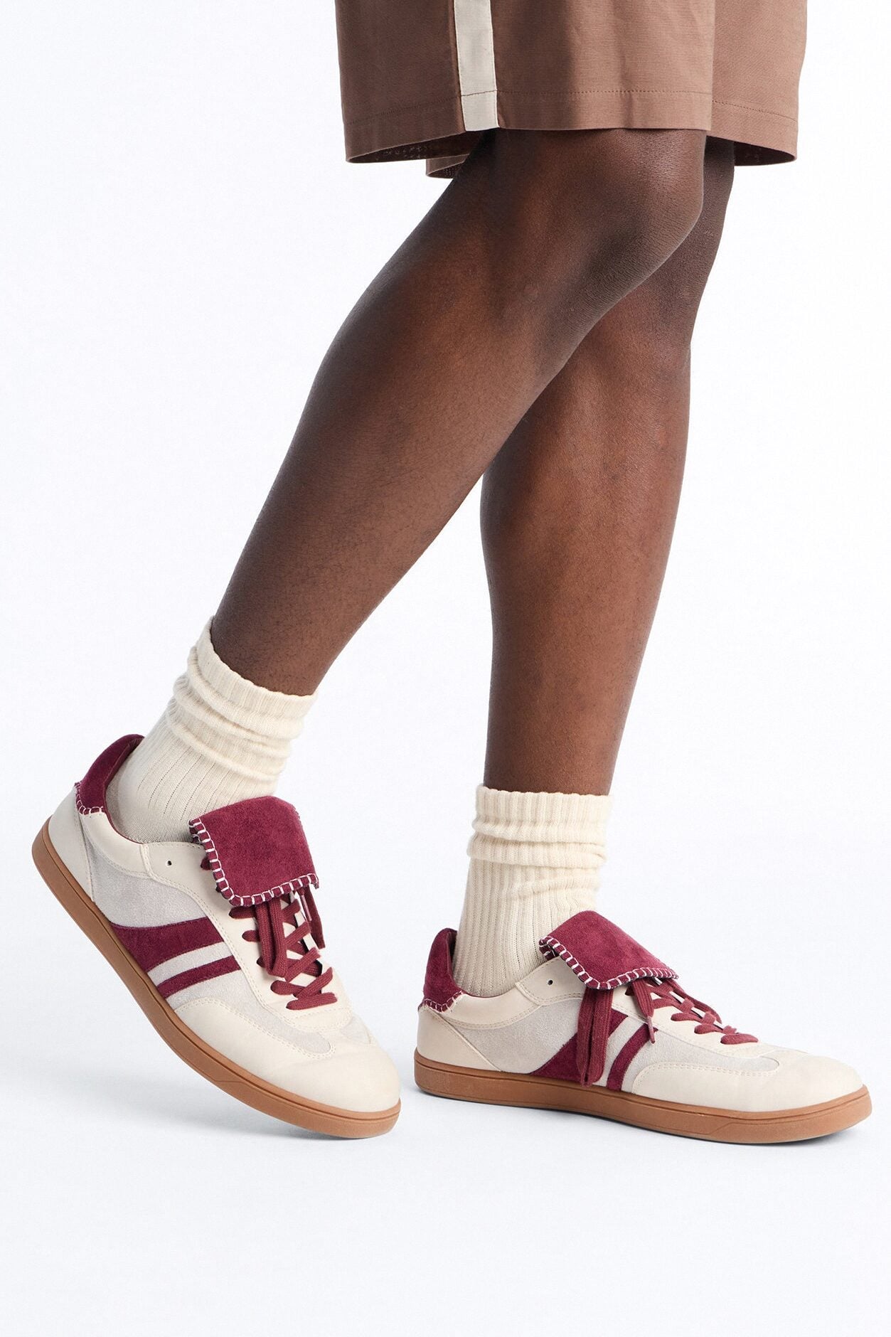 Retro Panel Faux Suede Low Lace Up Sneaker - Taupe image 1