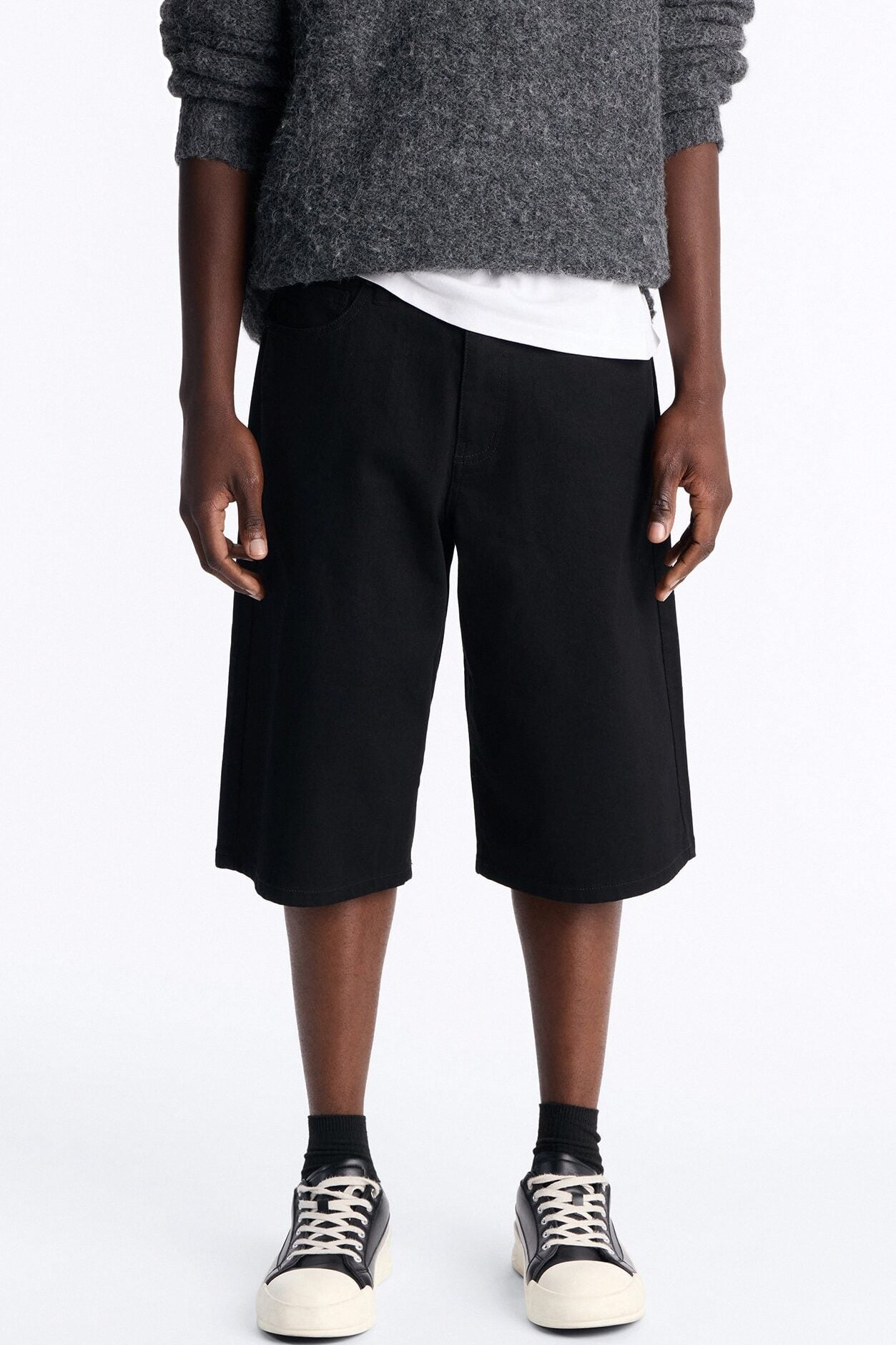 Cornell Baggy Denim Short - Black image 1
