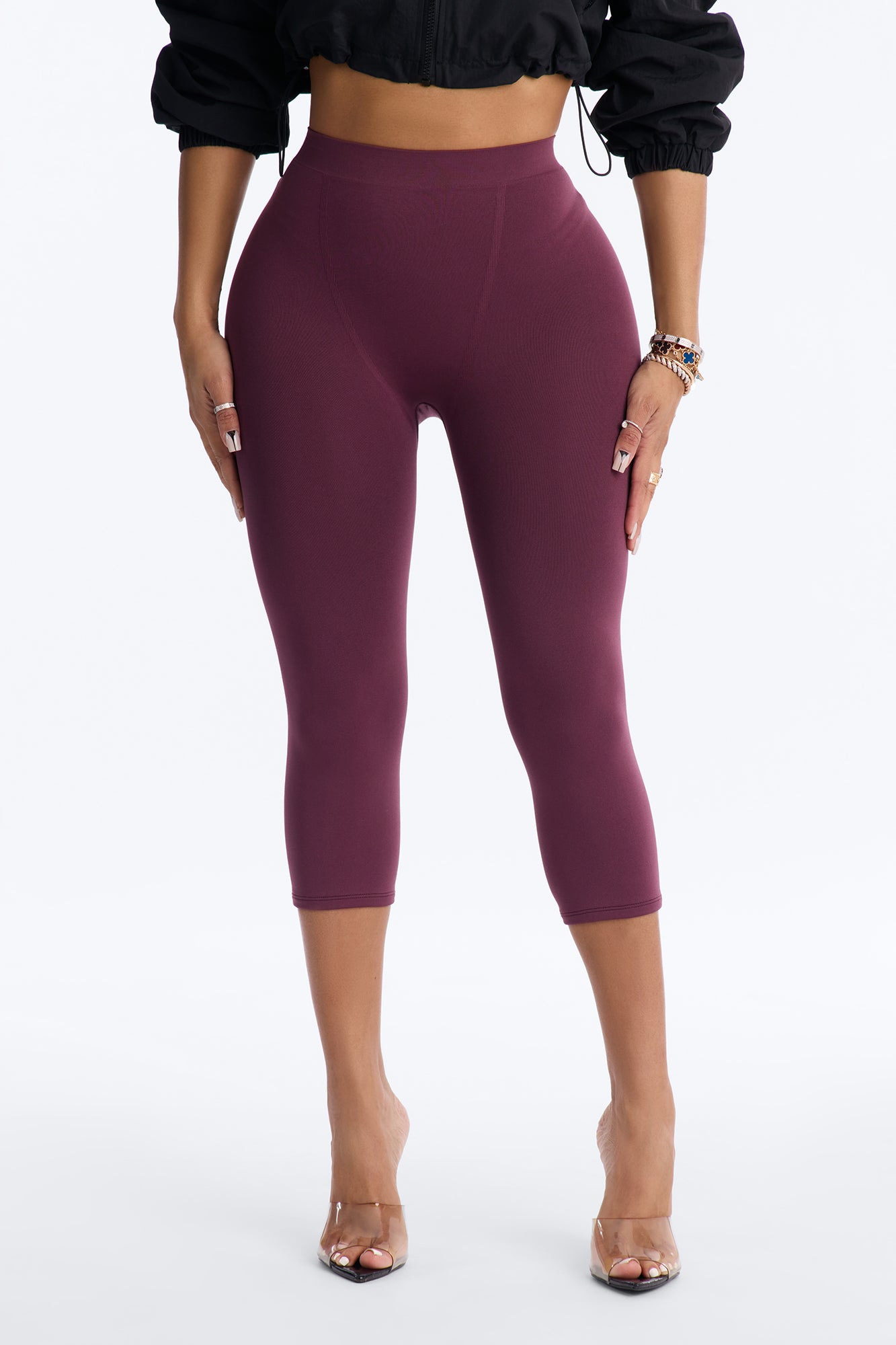 Seamless Smooth Double Lined Capri Pant - Plum image 2