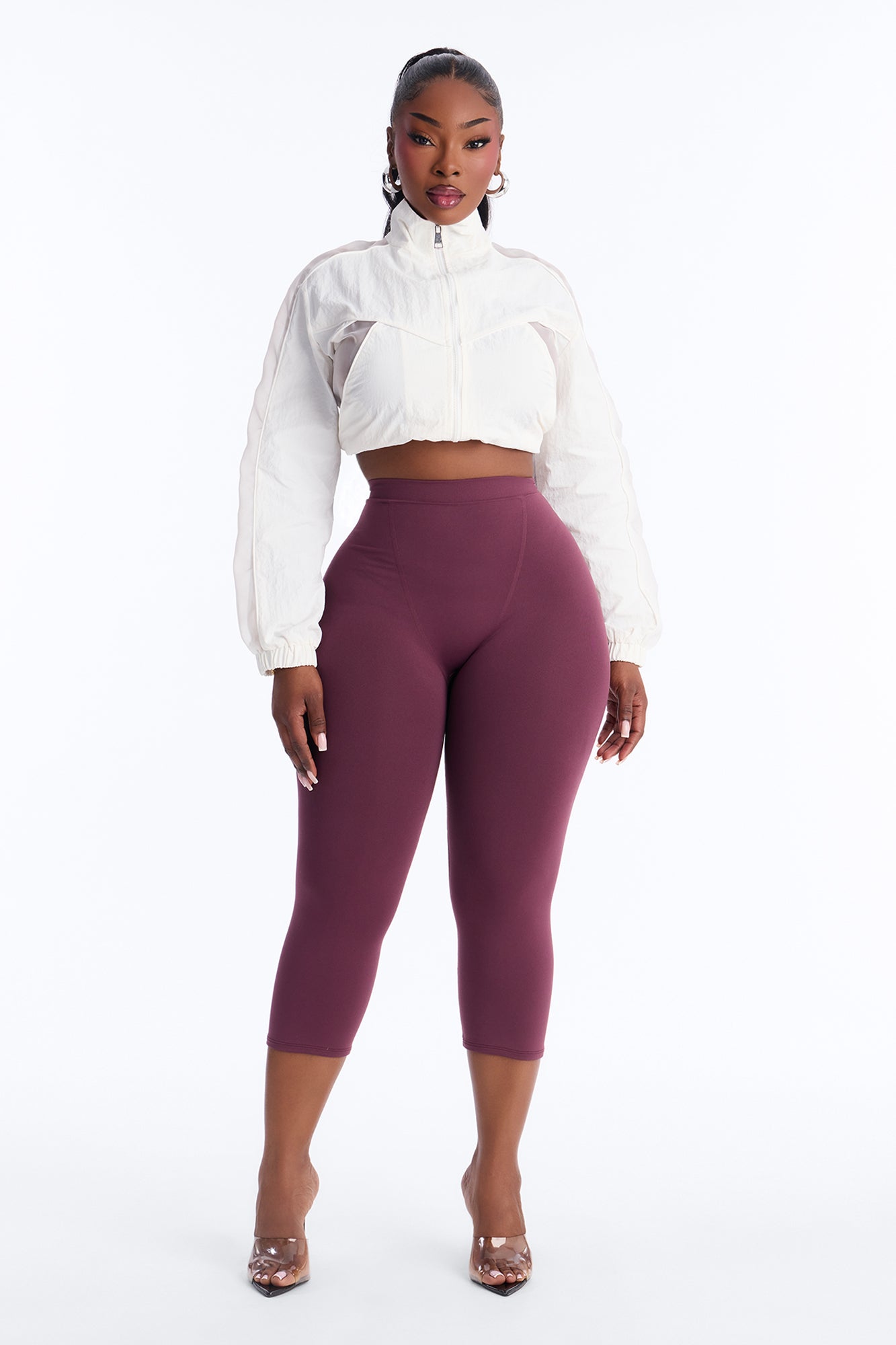 Seamless Smooth Double Lined Capri Pant - Plum image 4