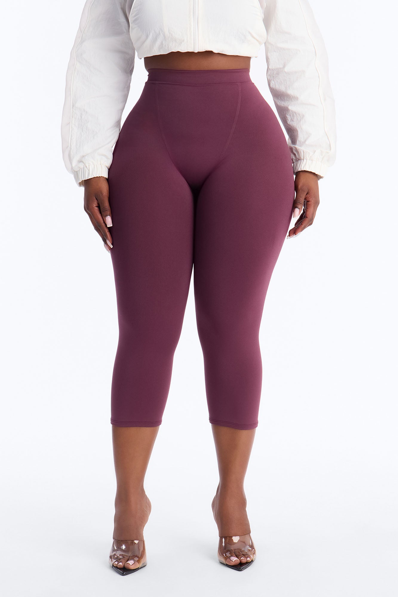 Seamless Smooth Double Lined Capri Pant - Plum image 5