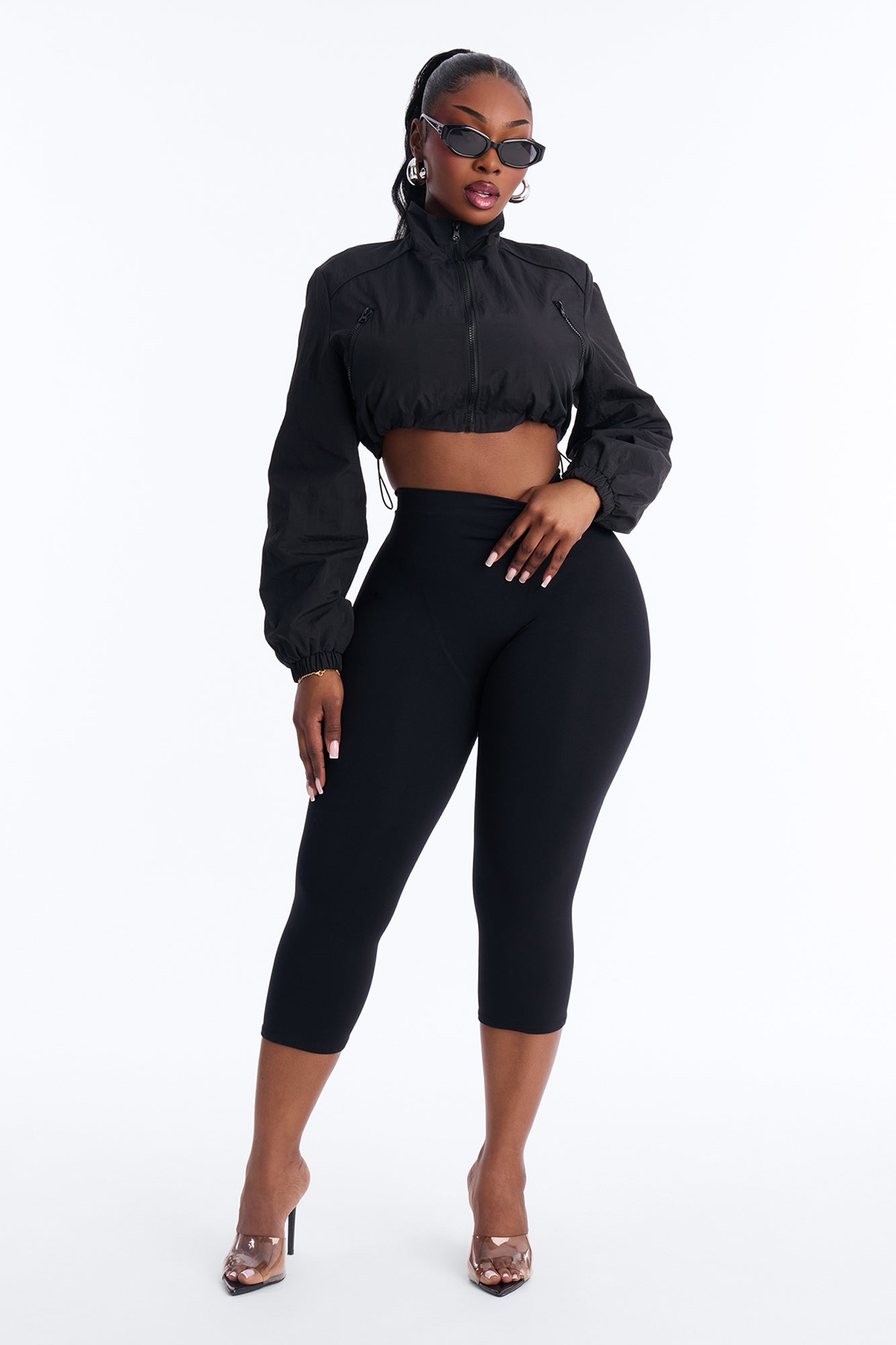 Seamless Smooth Double Lined Capri Pant - Black image 4