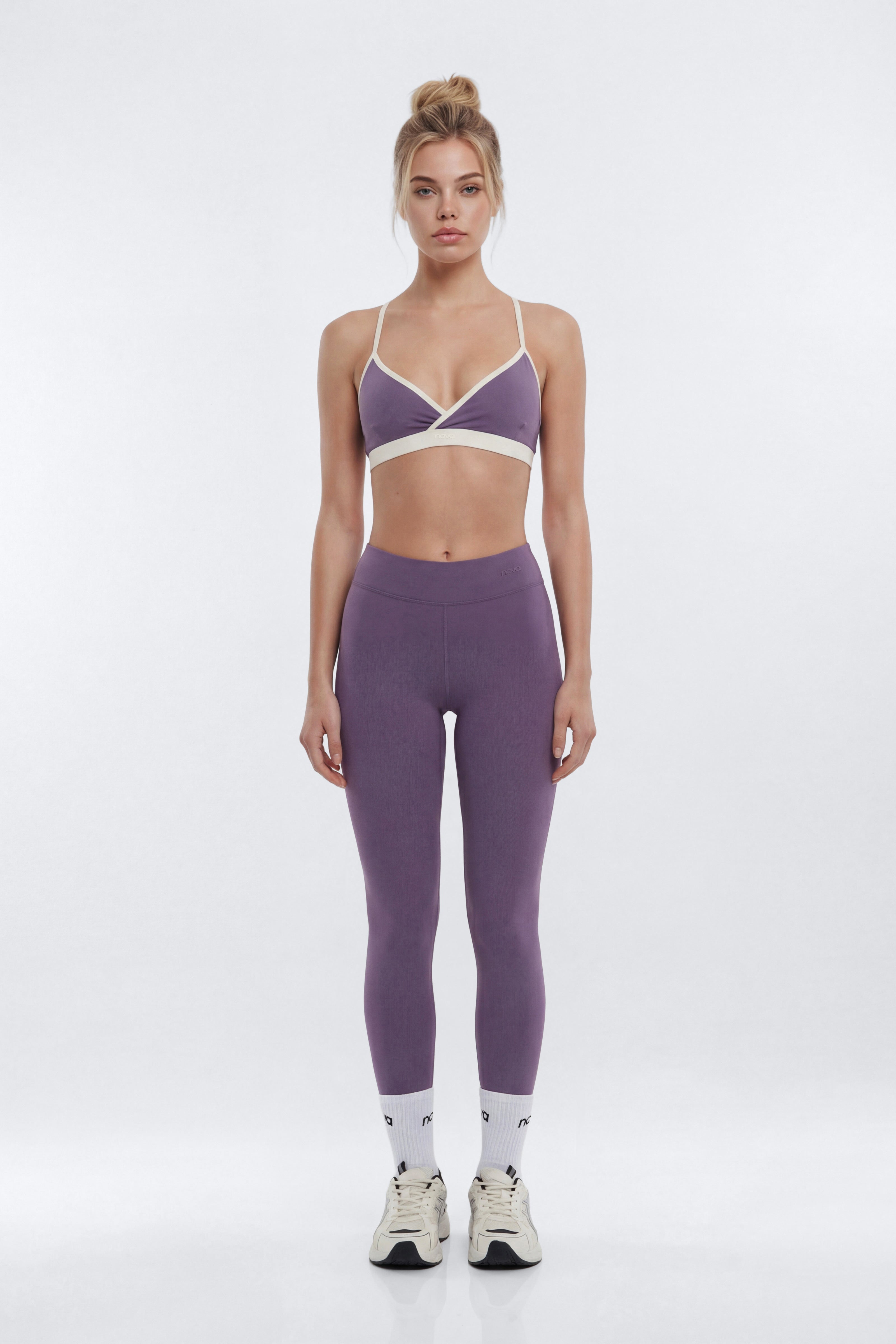 CloudForm™ V Front Contrast Sports Bra - Iris image 3