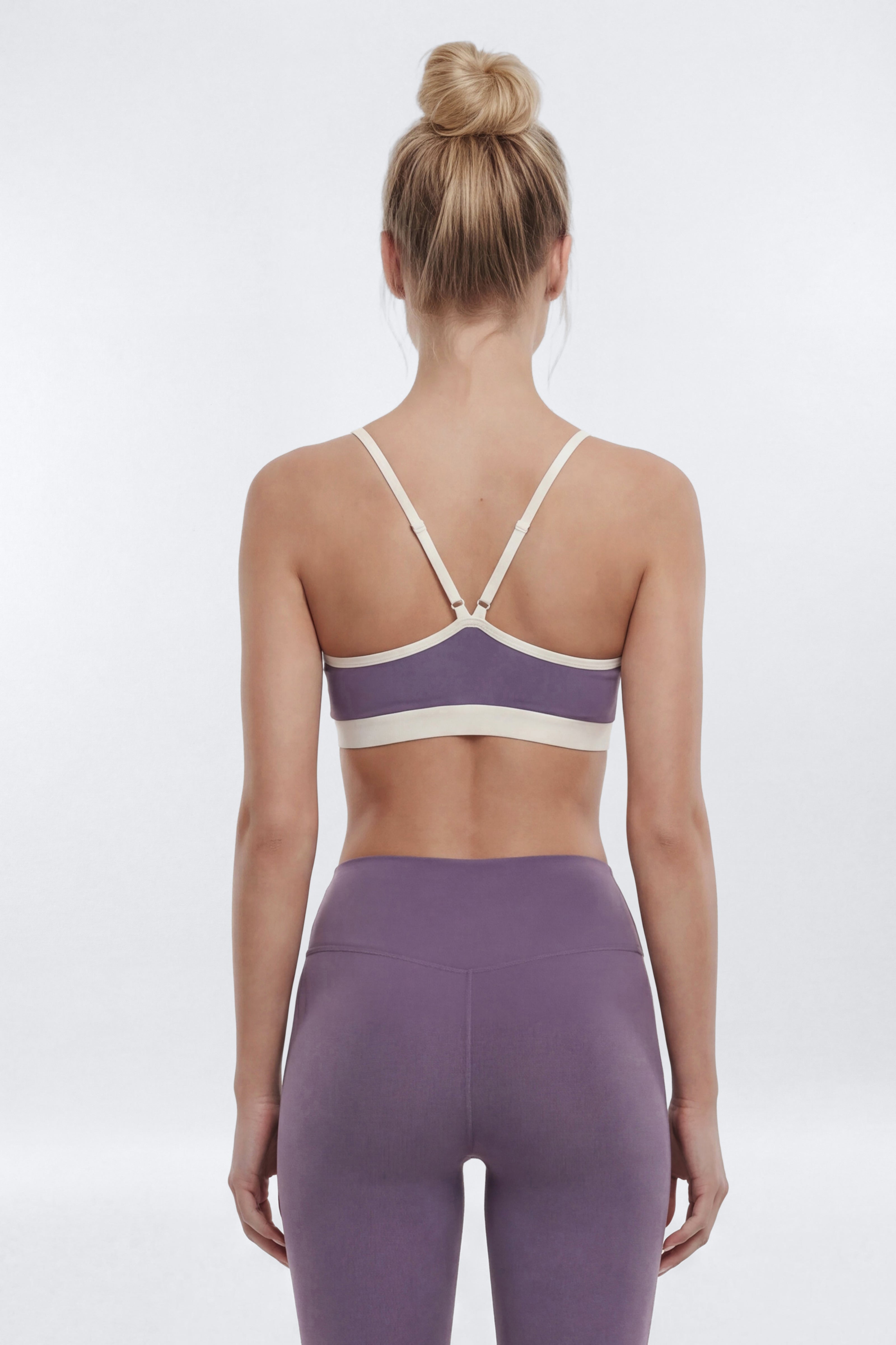 CloudForm™ V Front Contrast Sports Bra - Iris image 4