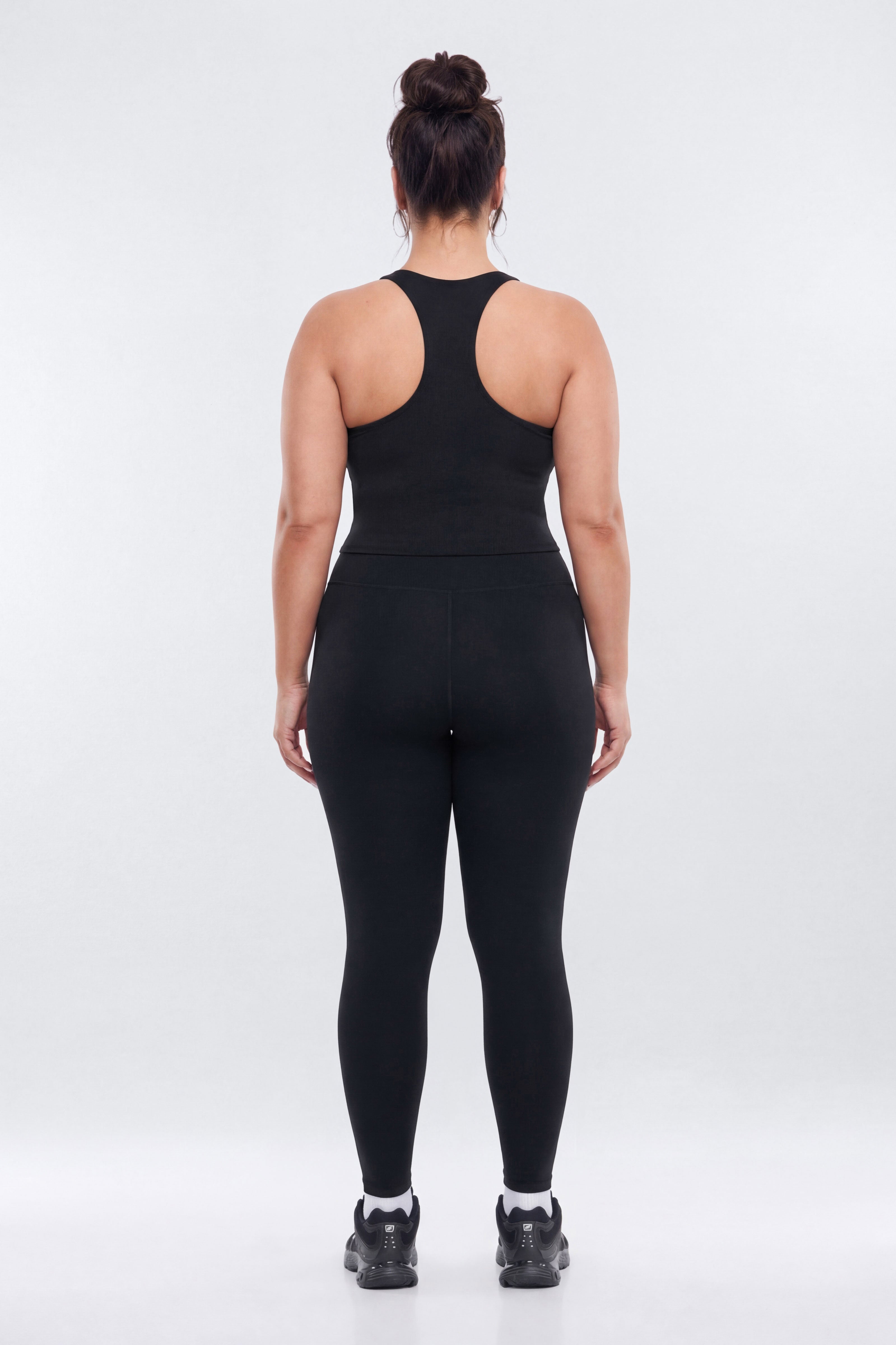 CloudForm™ 25″ Low Rise Legging - Black image 8