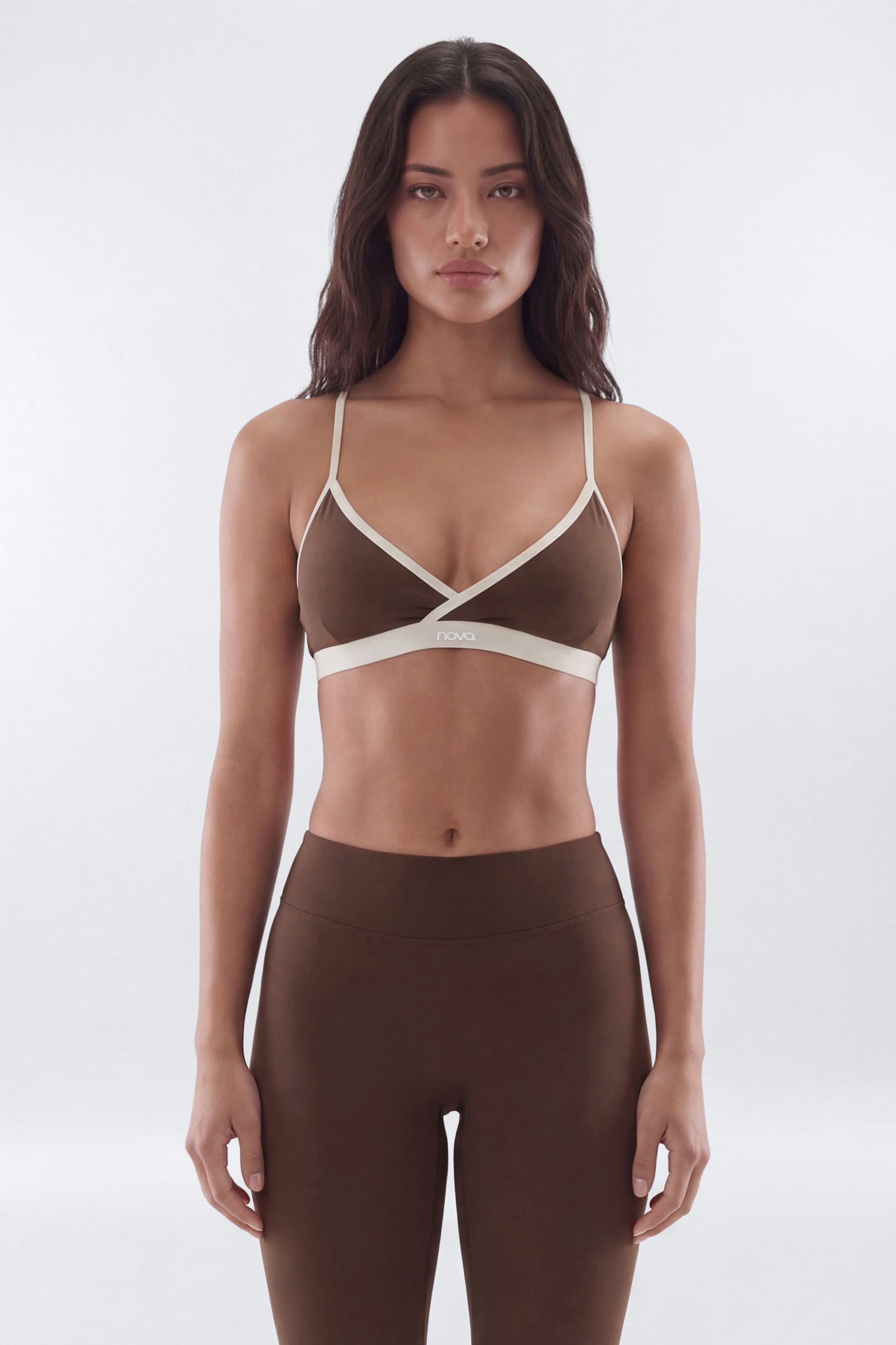 CloudForm™ V Front Contrast Sports Bra - Brown