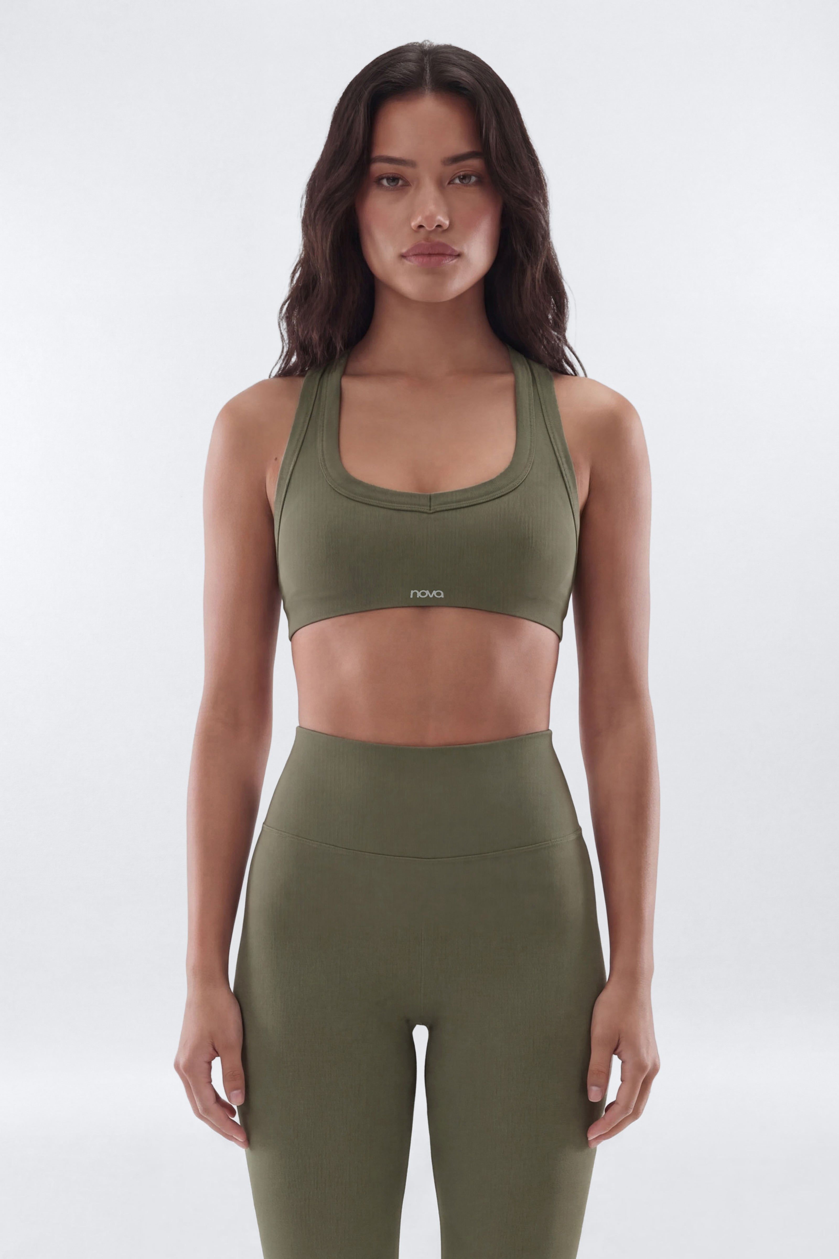 SeamlessLift™ Soft V-Front Racerback Sports Bra - Moss