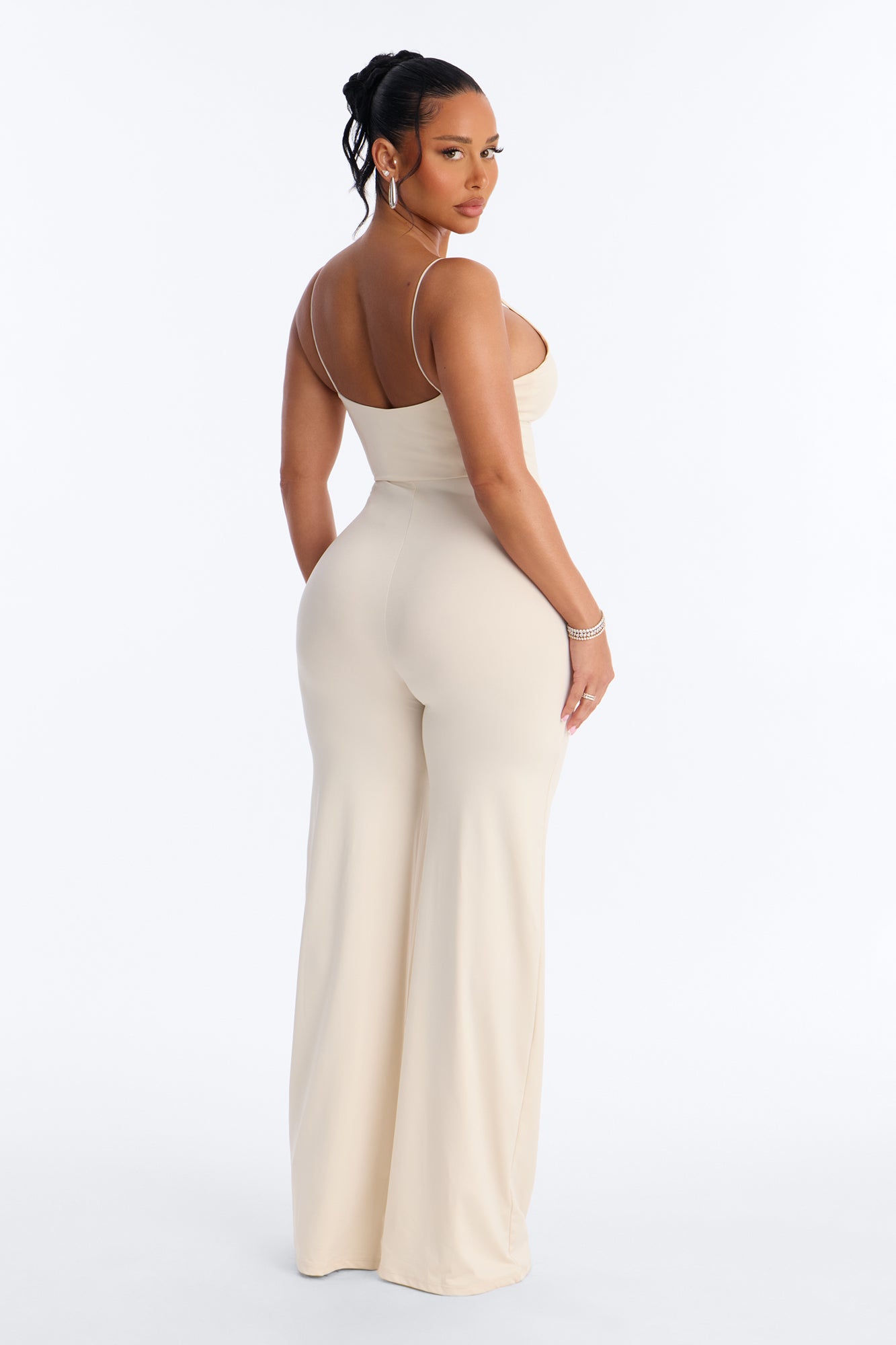 Contour Double Lined Spaghetti Strap Scoop Neck Jumpsuit - Bone image 4