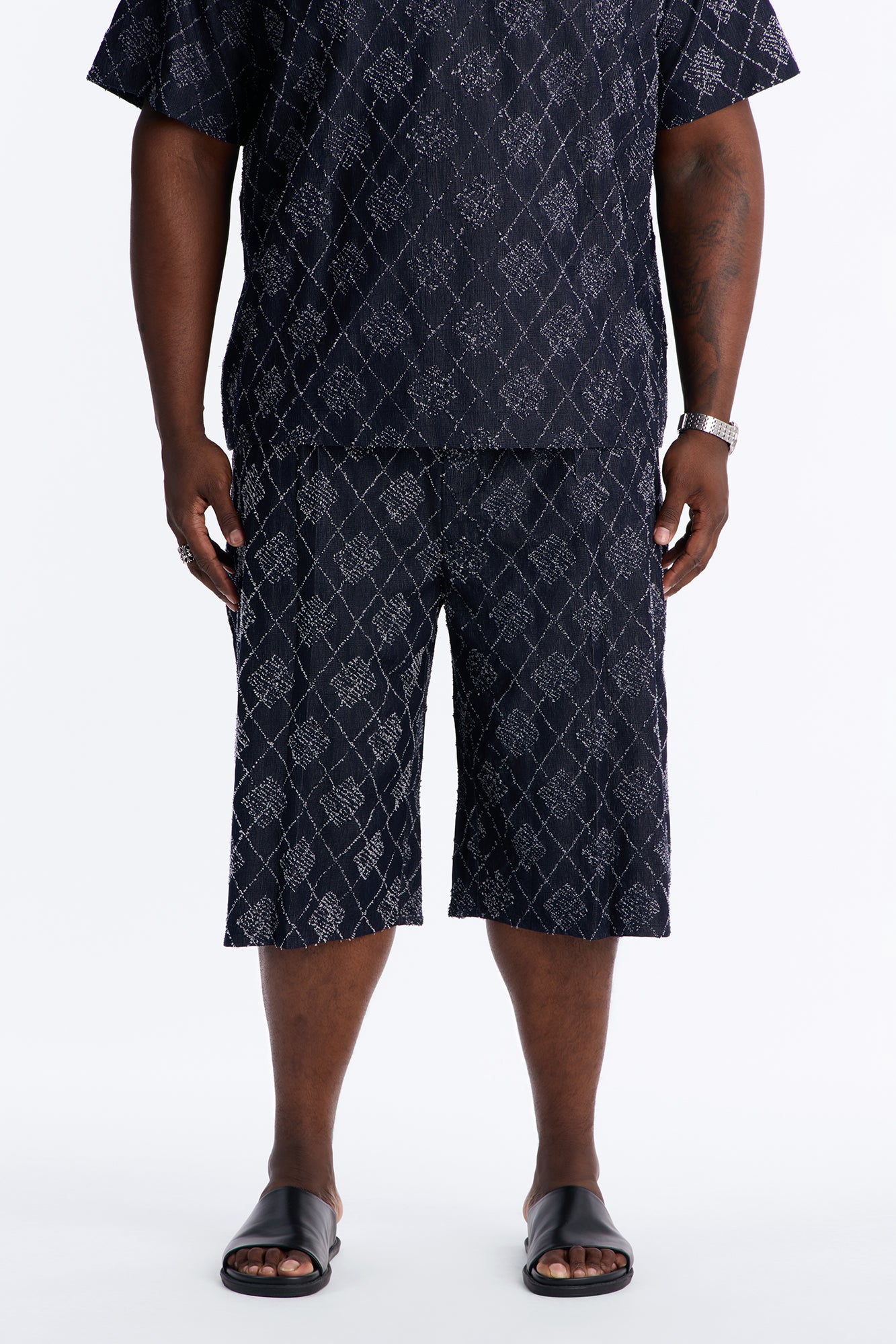 Baggy Diamond Frayed Jacquard Long Short - Navy image 5