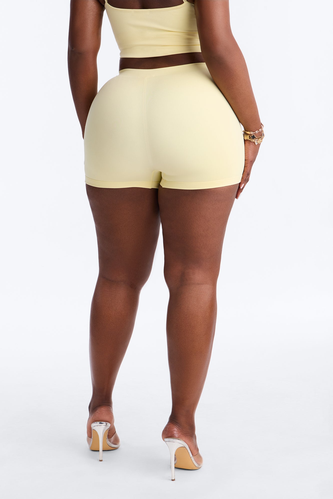 Seamless Smooth Double Lined Micro Hot Short - Butter Yellow image 3
