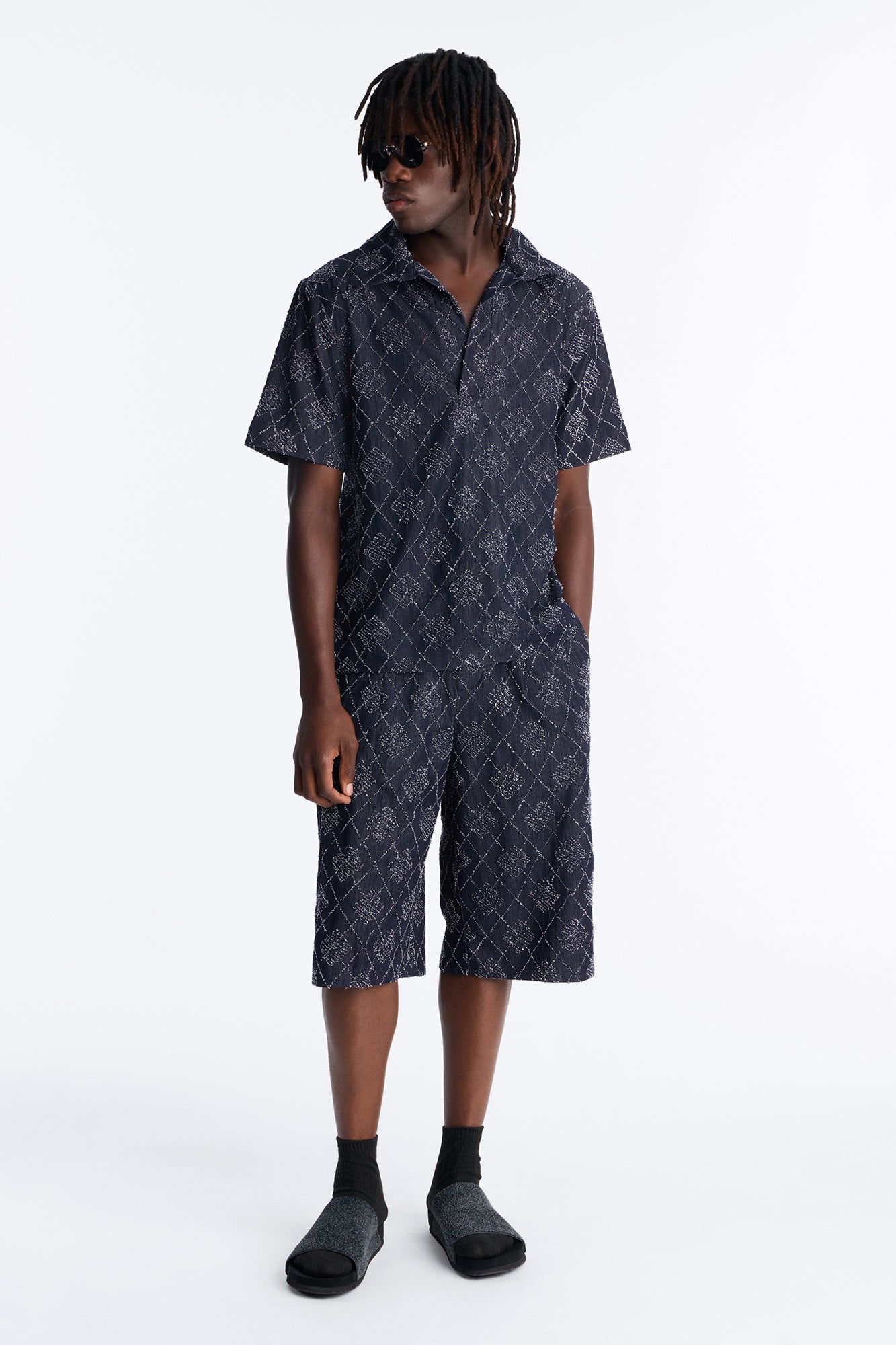 Baggy Diamond Frayed Jacquard Long Short - Navy image 2