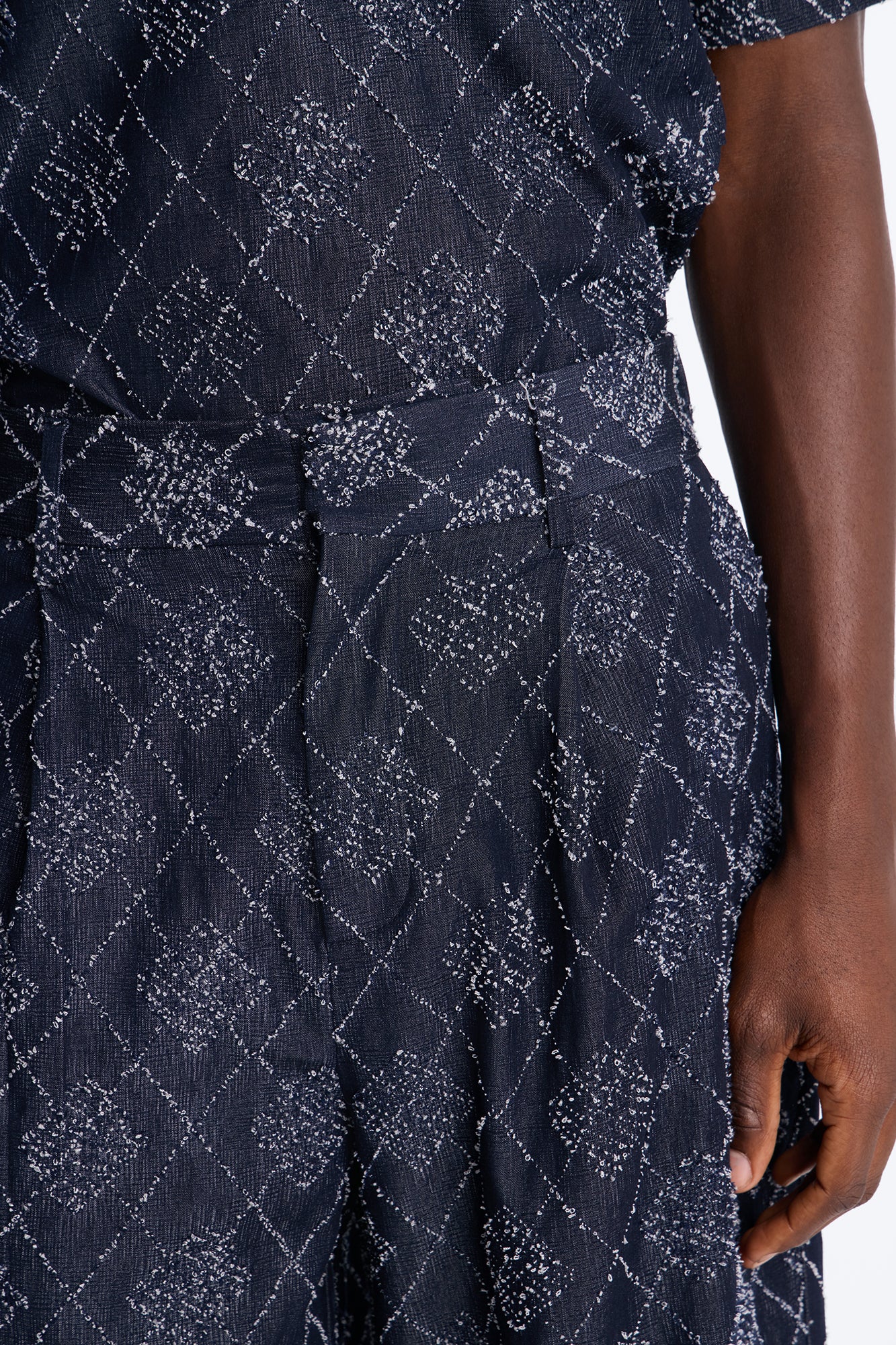 Baggy Diamond Frayed Jacquard Long Short - Navy image 3