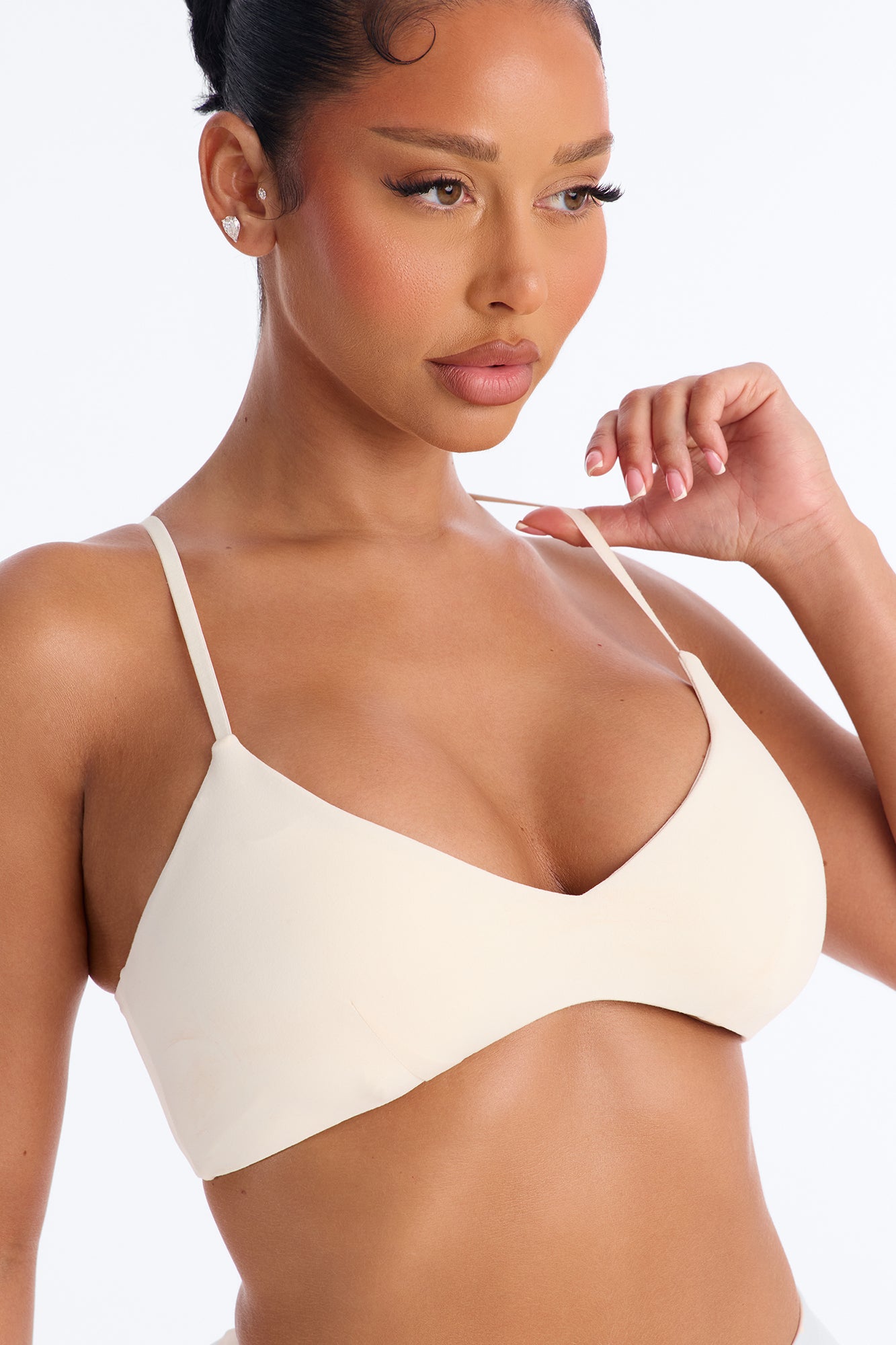 Second Skin Scoop Neck Spaghetti Strap Bra Top - Bone image 3