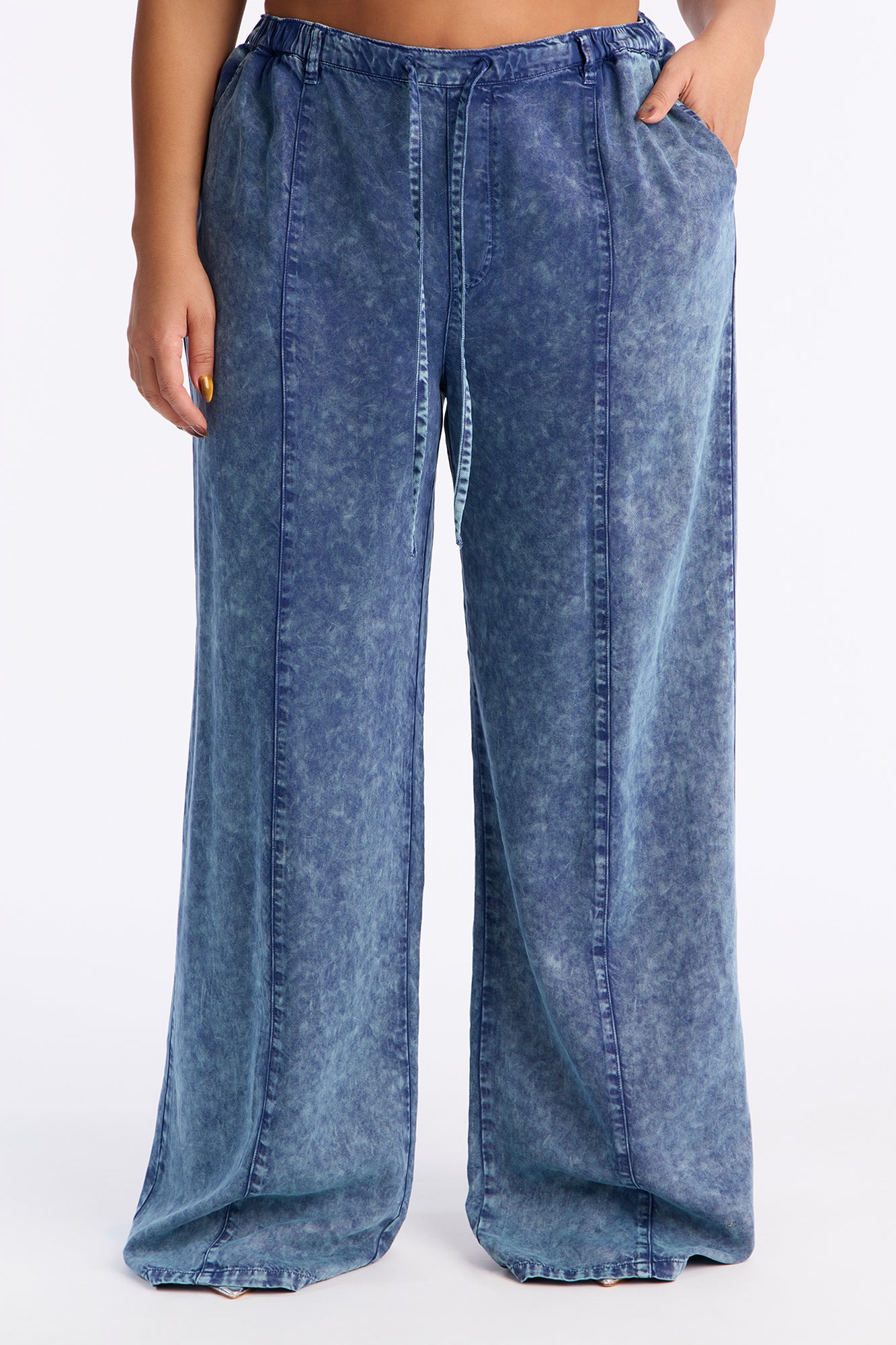 Okalani Washed Wide Leg Pant 33 - Denim
