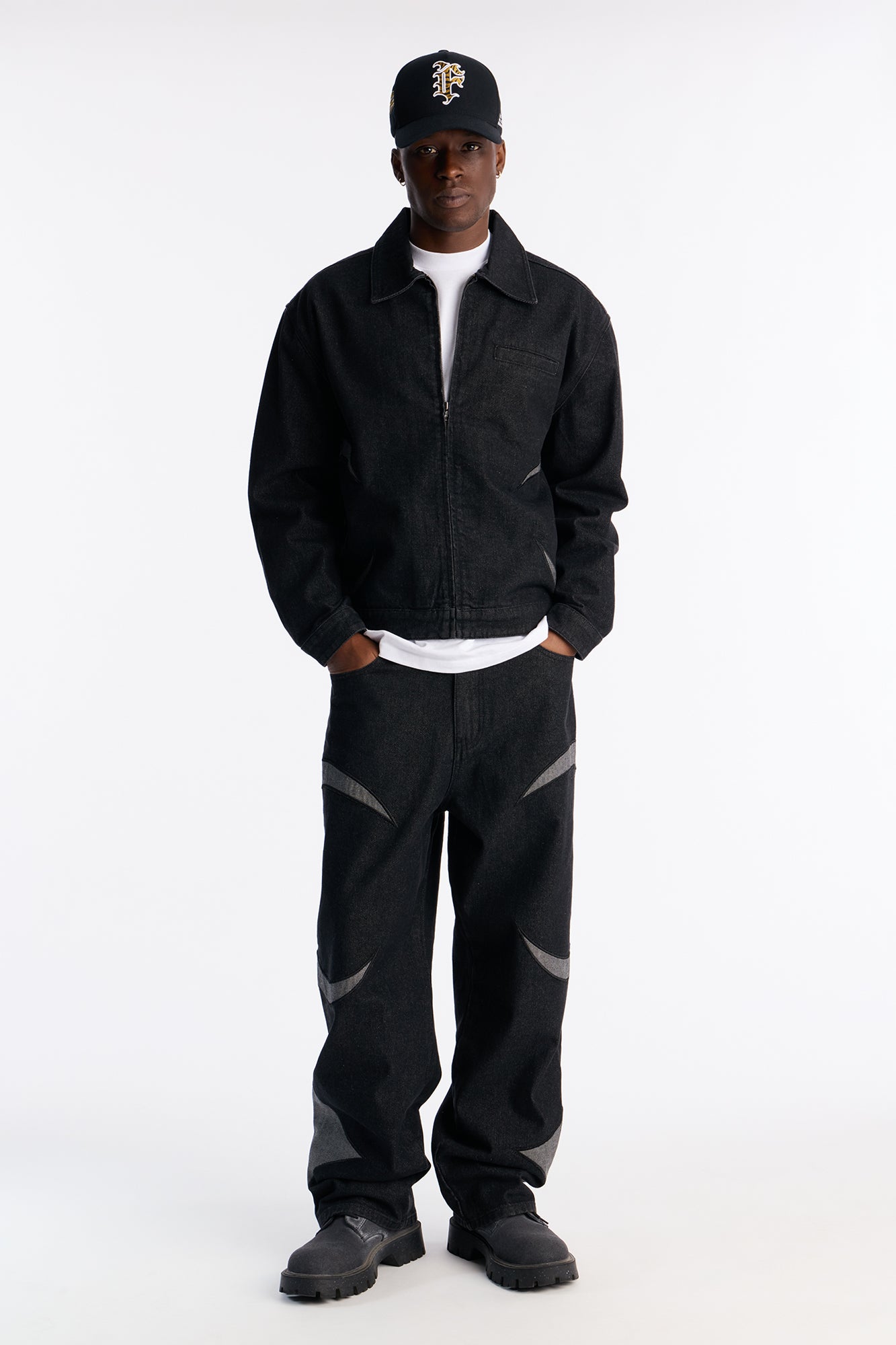 Baggy Crescent Jean - Black