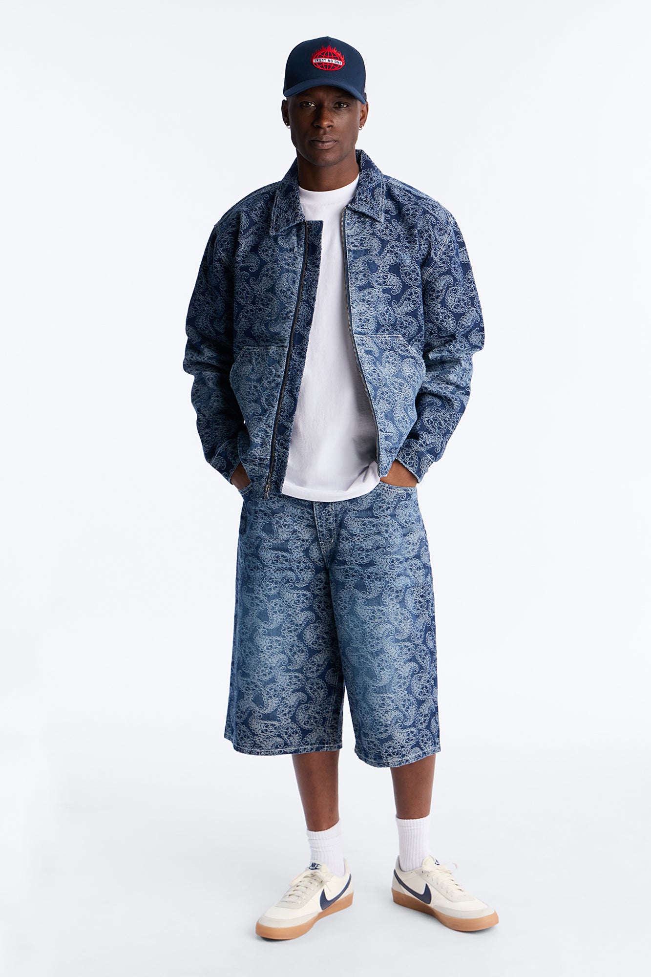Baggy Paisley Jacquard Denim Short - Dark Wash