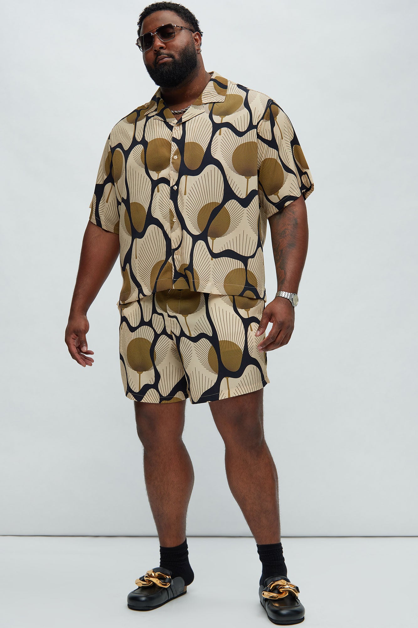 Sahara Textured Warmup Shorts - Tan/Multi