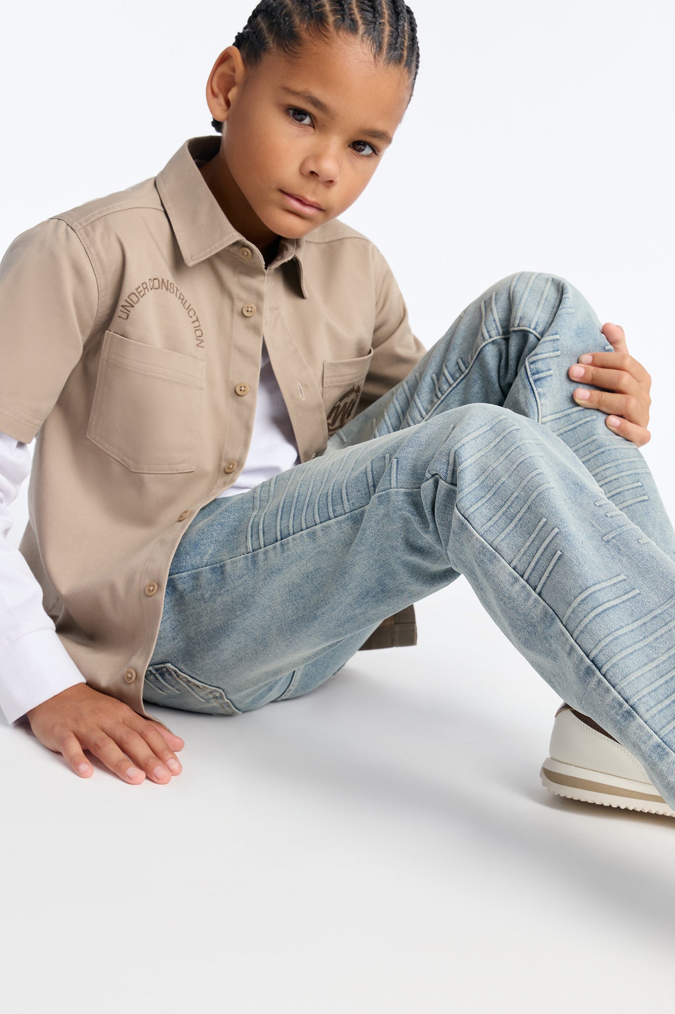 Mini Stacked Skinny Flare Embossed Vertigo Line Jean - Light Wash