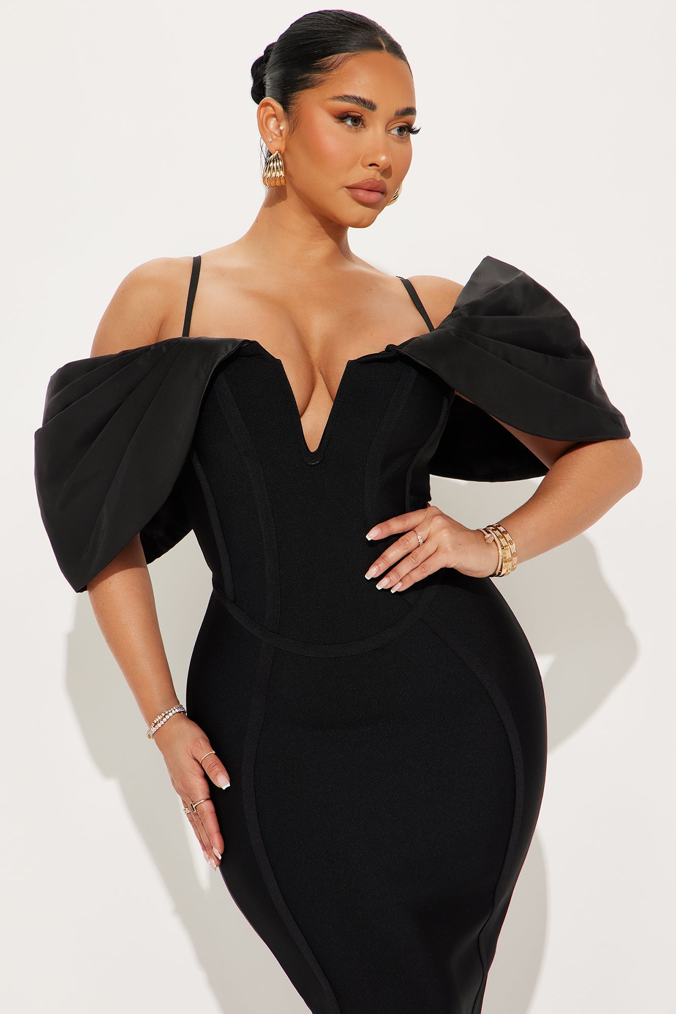 Queen Status Bandage Midi Dress - Black