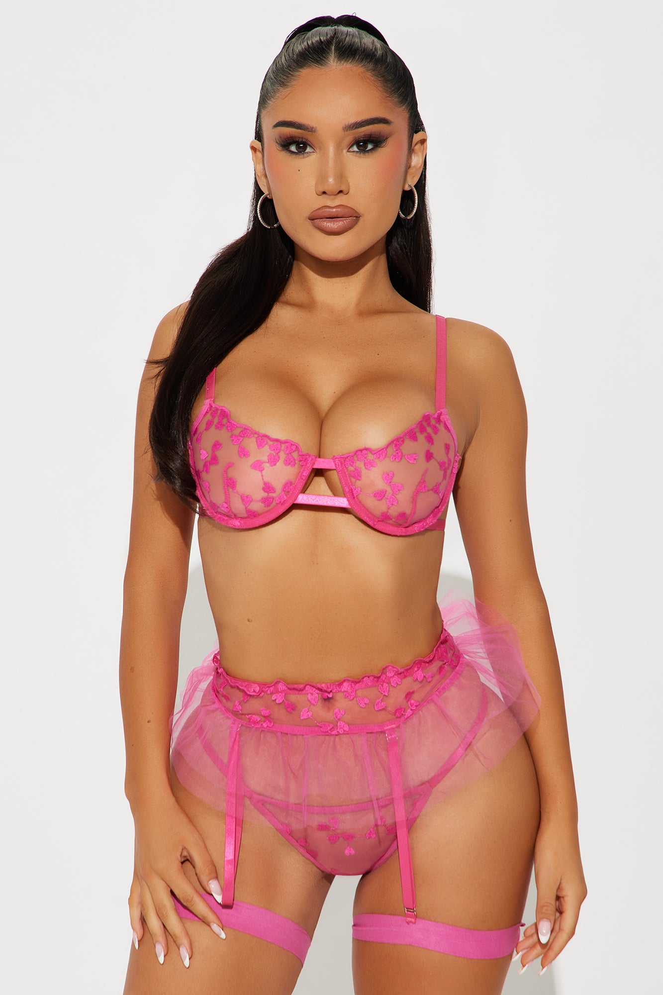 Claudia Embroidery Heart Garter 3 Piece Set - Hot Pink