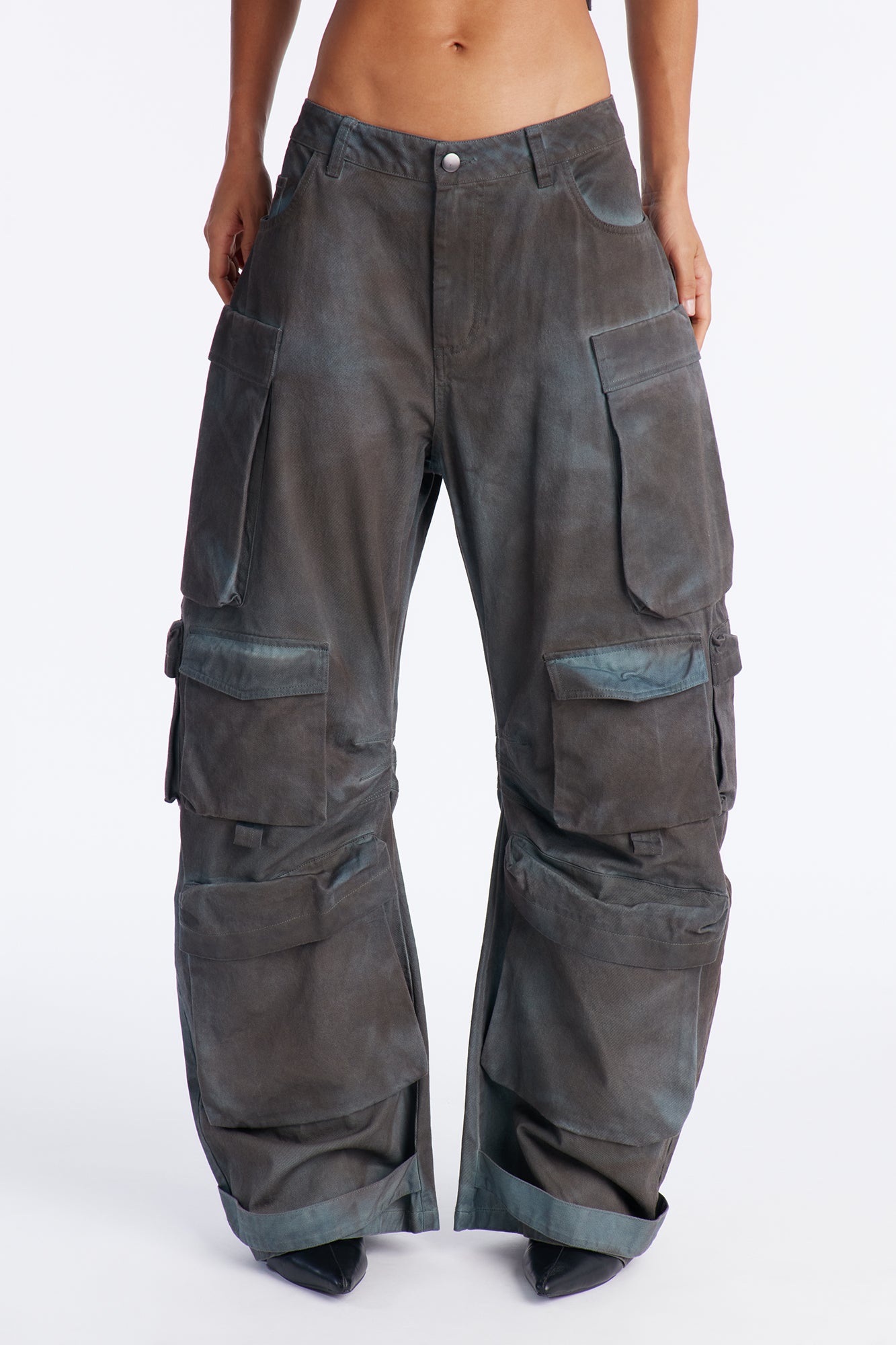 Abigail Low Rise Barrel Leg Cargo Pant - Grey/combo