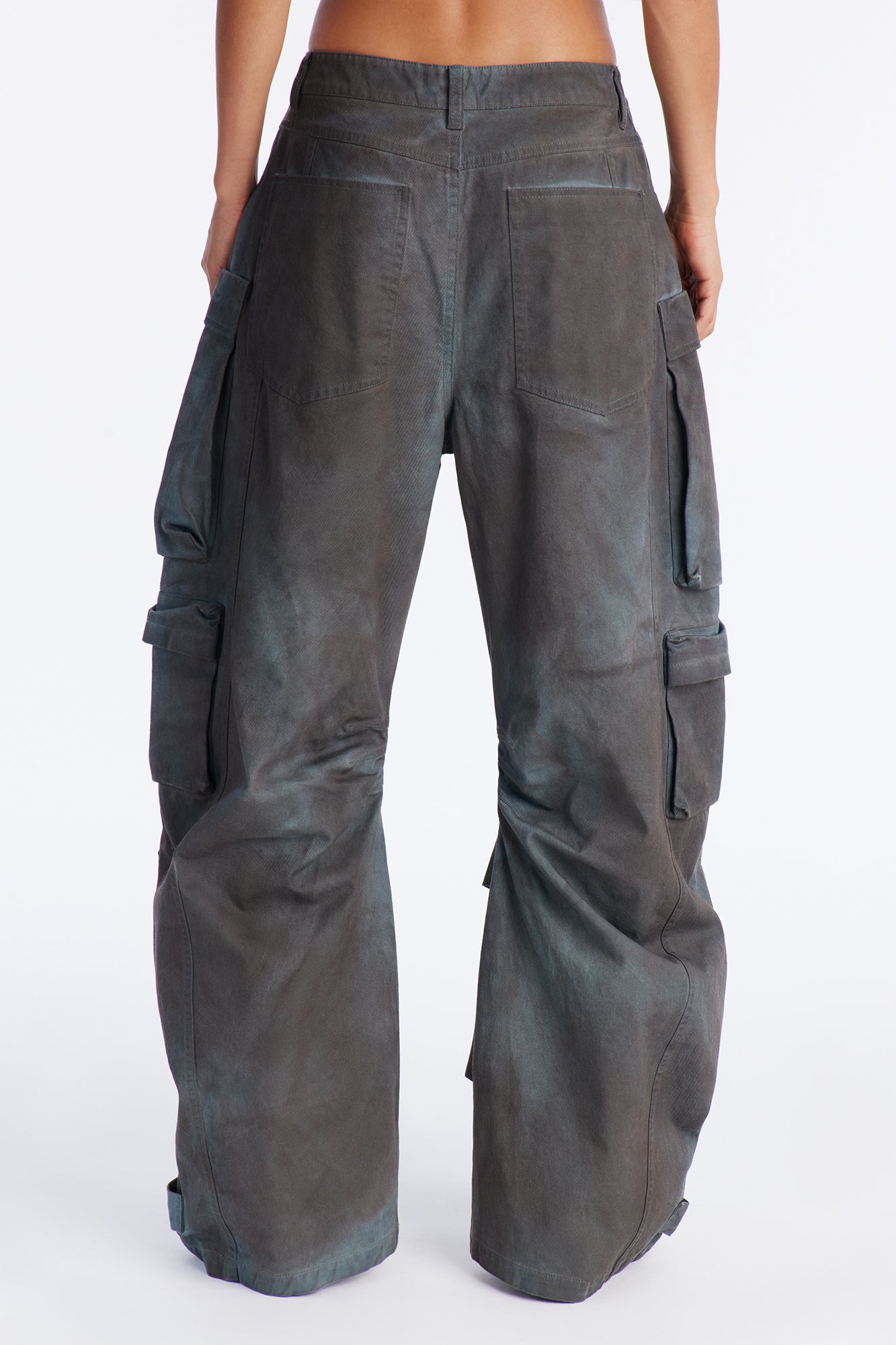 Abigail Low Rise Barrel Leg Cargo Pant - Grey/combo