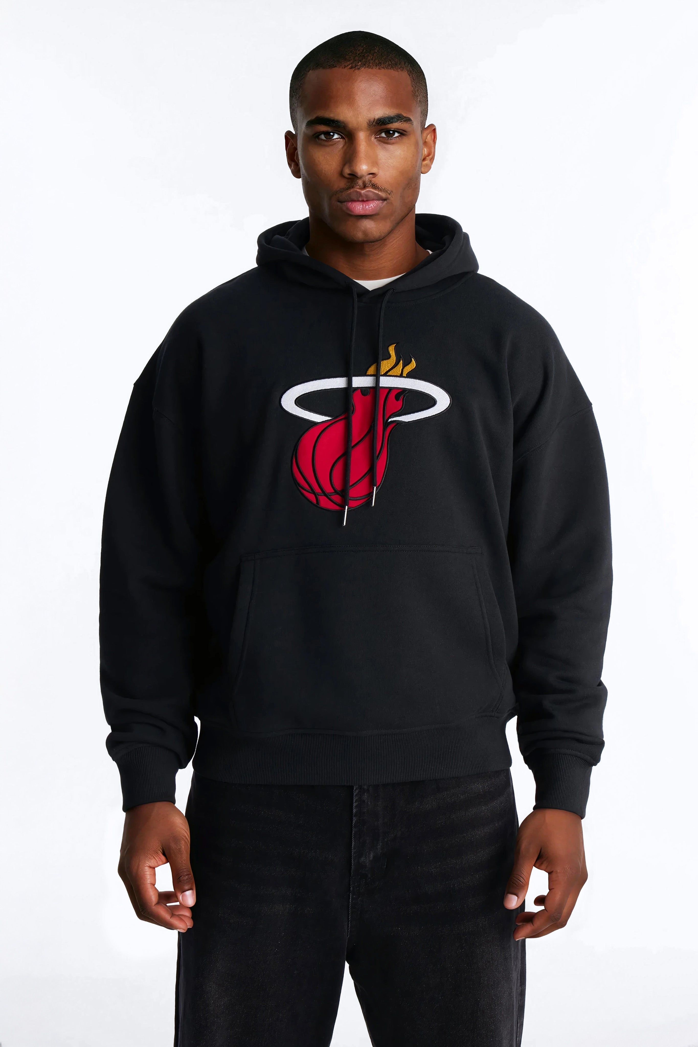 Heat Old English Embroidery Hoodie - Black