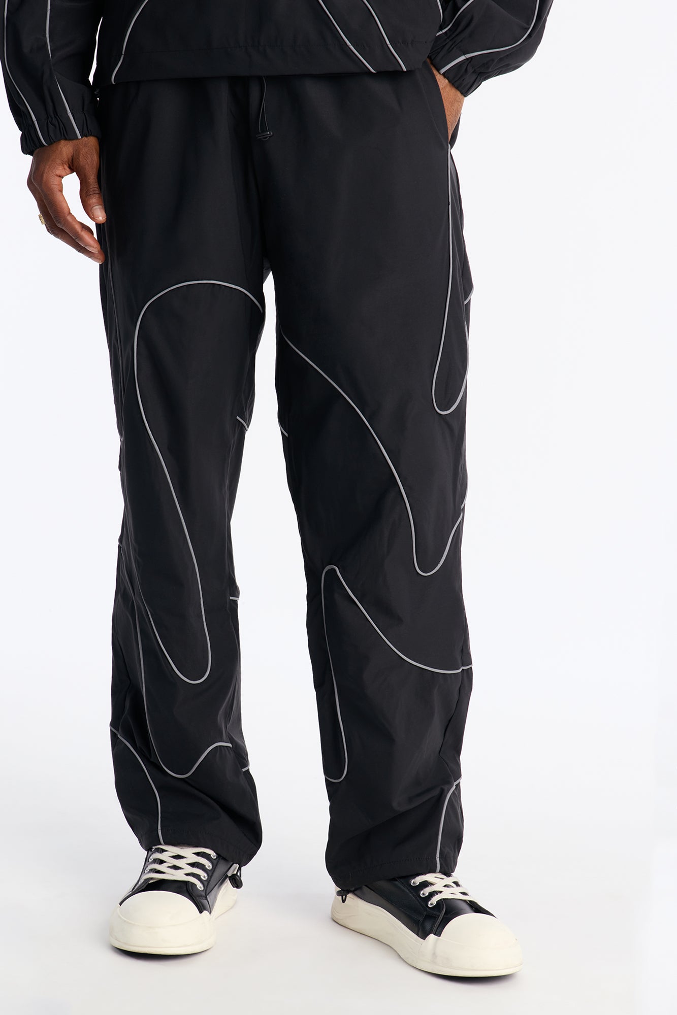 Straight Futuristic Mode Track Pant - Black