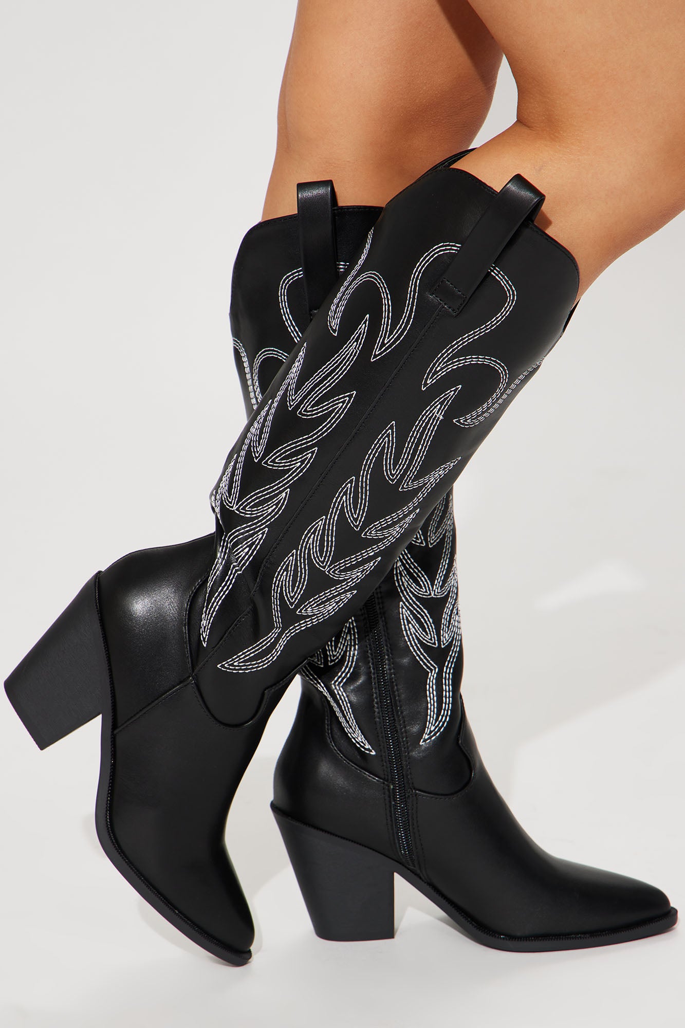 Countryside Cutie Cowboy Boots - Black