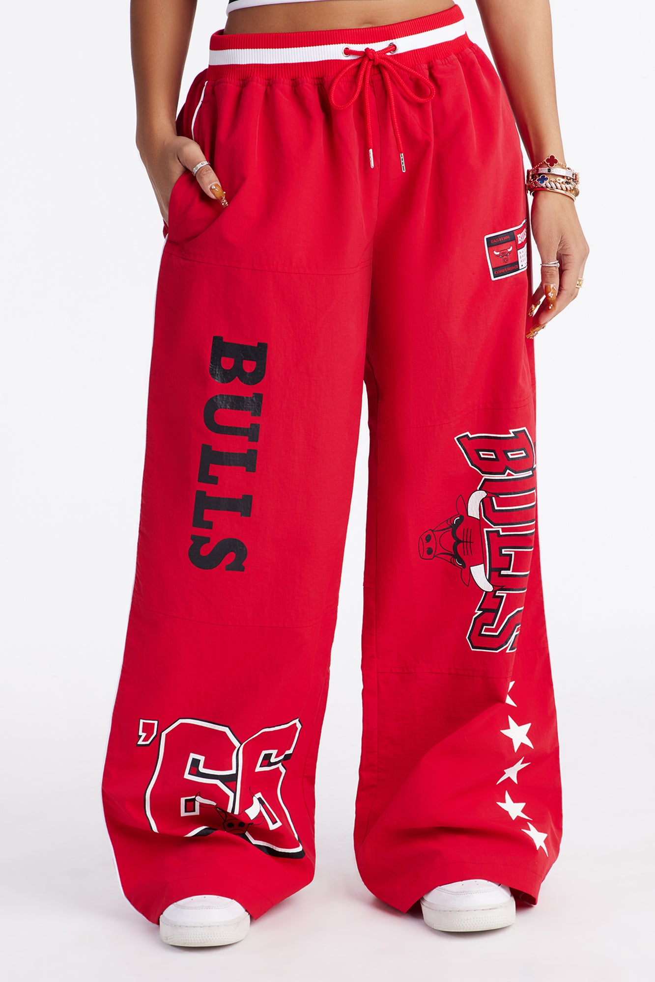 NBA Chicago Bulls Patchwork Cargo Wide Leg Pant - Red