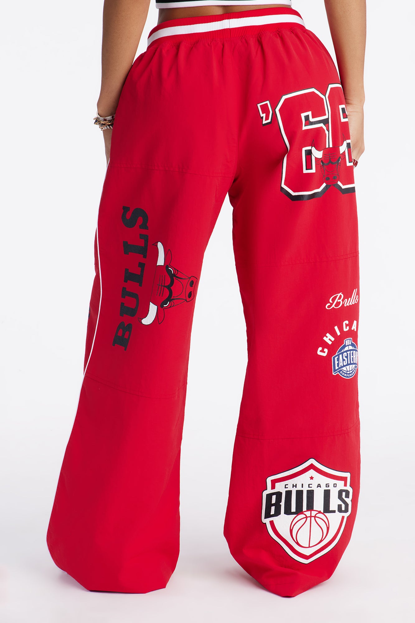 NBA Chicago Bulls Patchwork Cargo Wide Leg Pant - Red