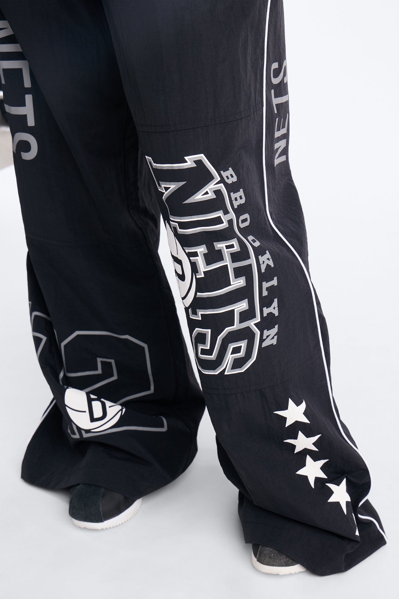 NBA Brooklyn Nets Patchwork Cargo Wide Leg Pant - Black