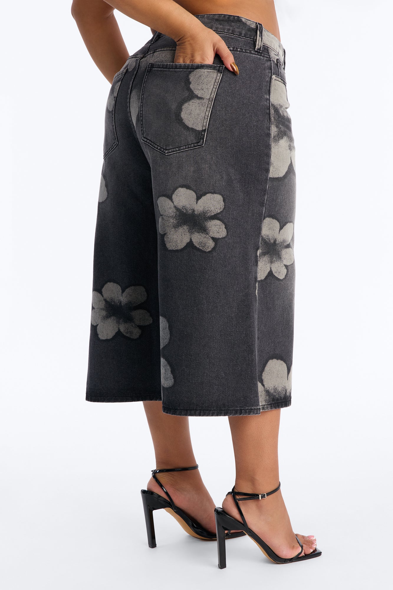 Born To Bloom Wide Leg Culotte Jeans - Black Wash