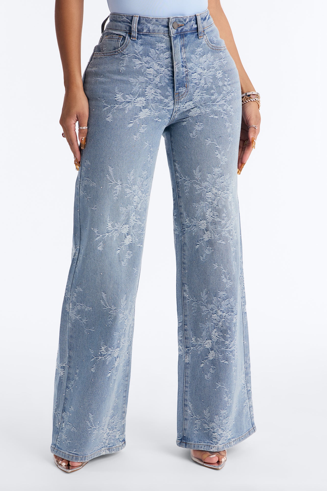Gardena Embellished Patterned Stretch Jeans - Light Wash