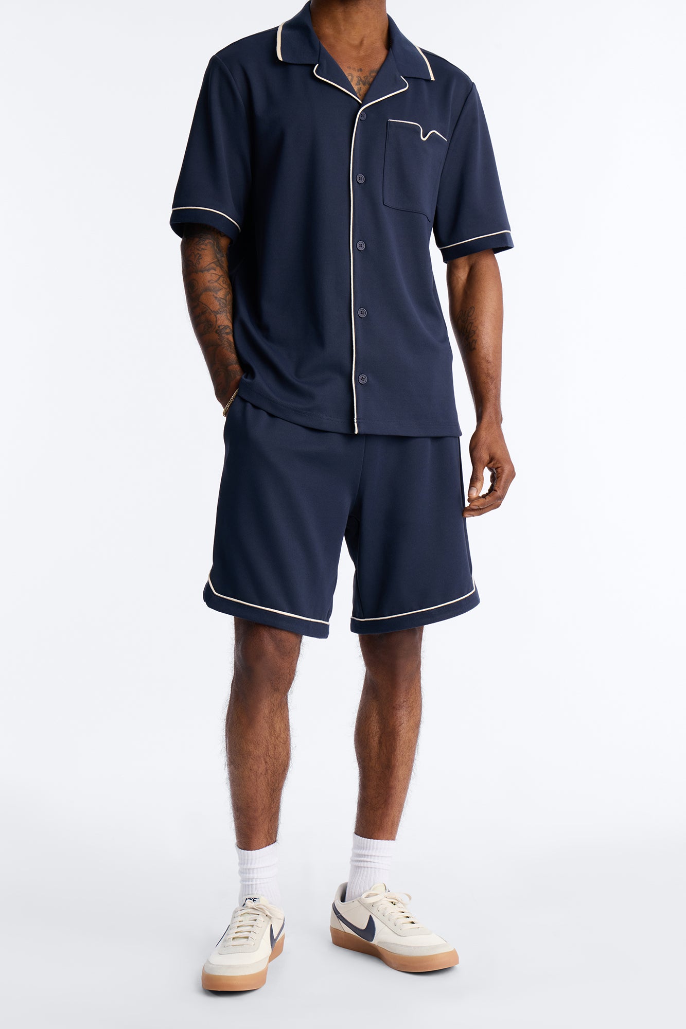 Relaxed Noir Shorts - Navy