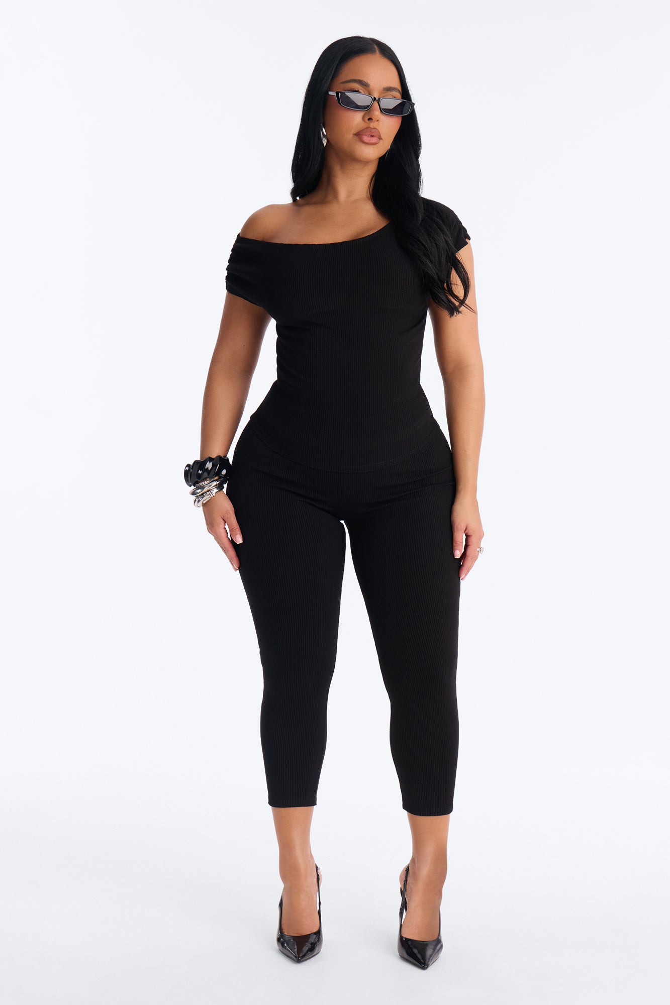 Ariella Off Shoulder Snatched Capri Set - Black