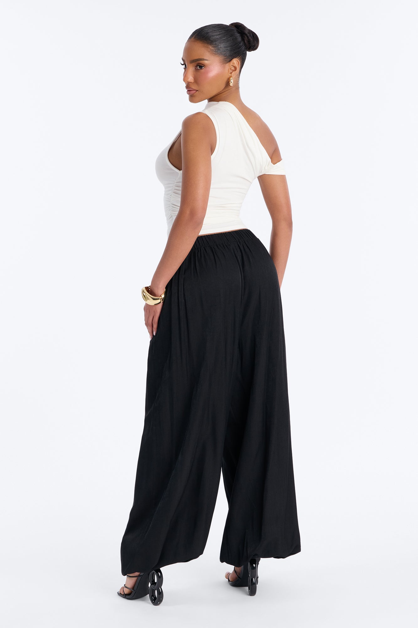 Never Too Much Pleated Balloon Pant 30″ - Black