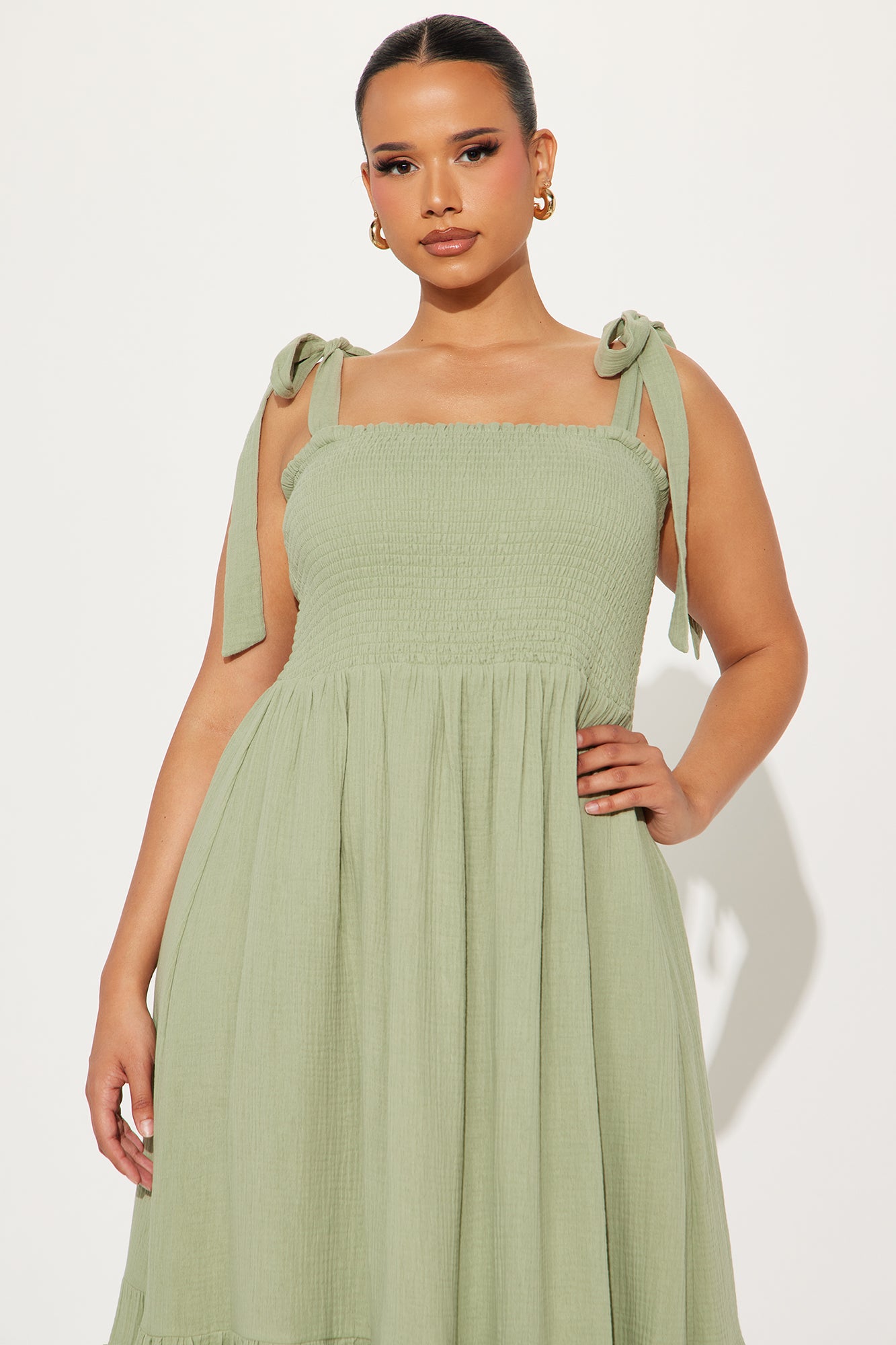 Liv Smocked Midi Dress - Olive