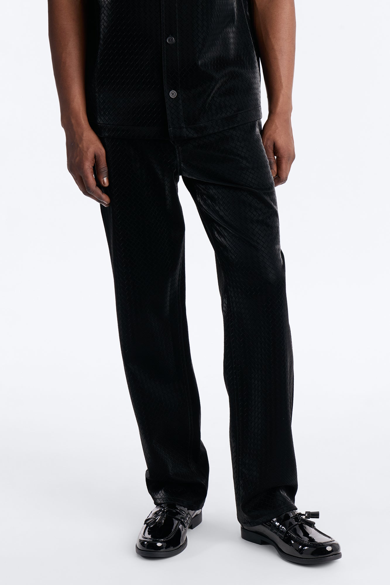 Straight Tisse Textured Faux Leather Pant - Black