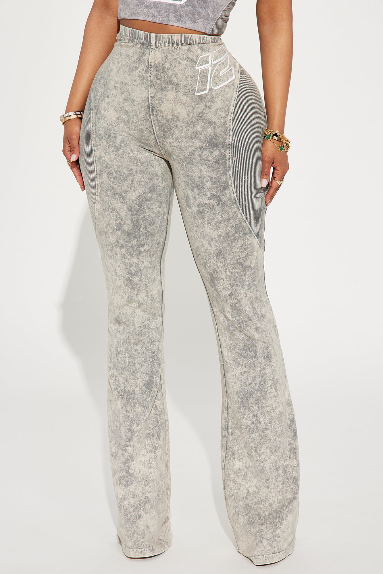 Devon Washed Flare Pant - Grey/combo
