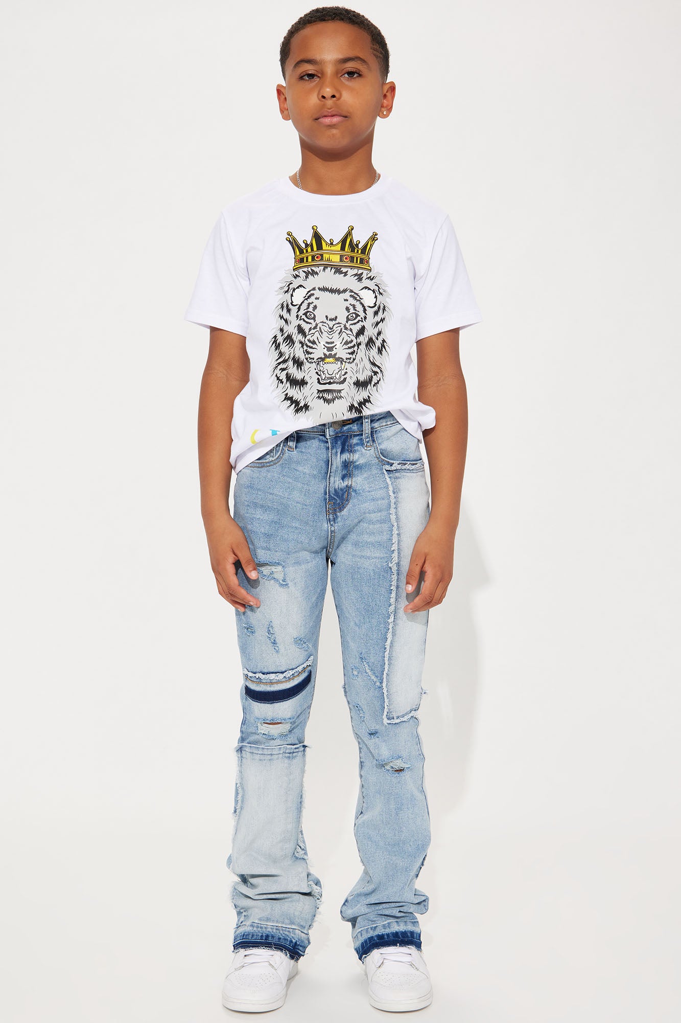 Mini Seam Frey Front Rip Knee Flare Pant - Medium Wash