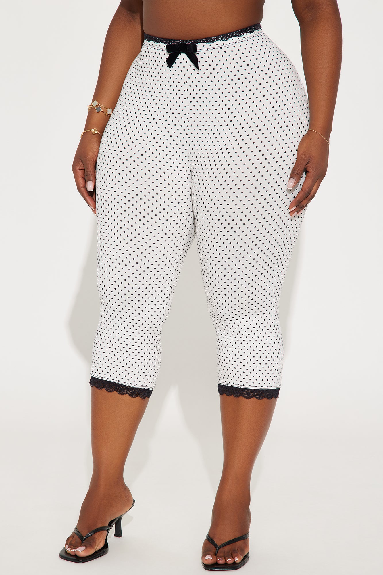 Florentina Lace Trim Capri Legging - White/Black