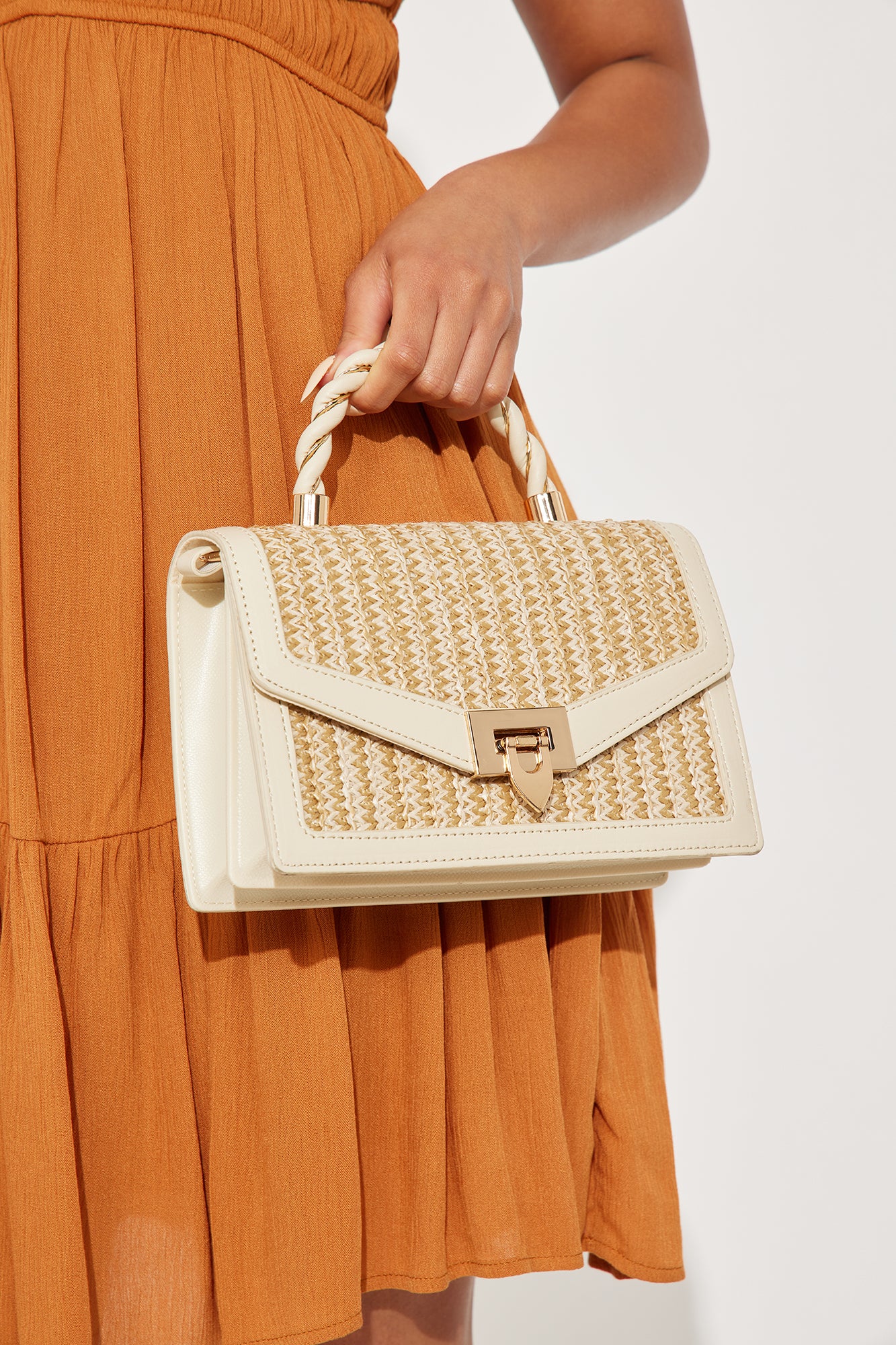 Meet Me For A Picnic Satchel - Natural/Combo