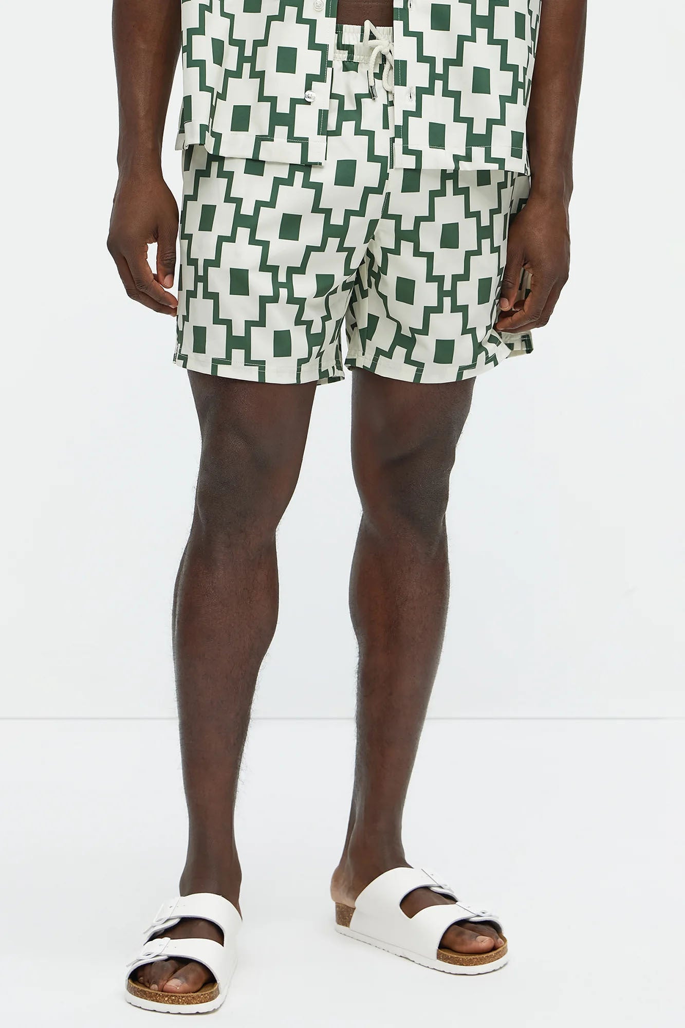 Mosaic Printed Swim Trunk 6″ - Cream/combo
