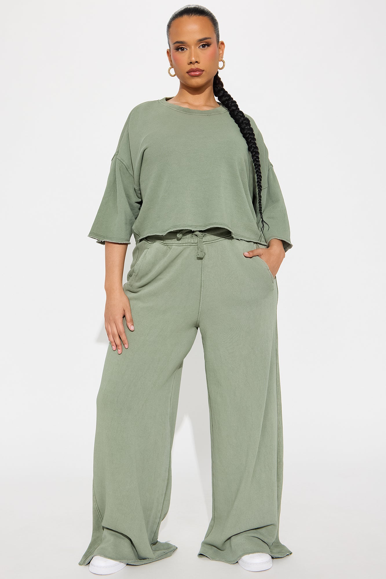 Strollin' Around Pant Set - Sage