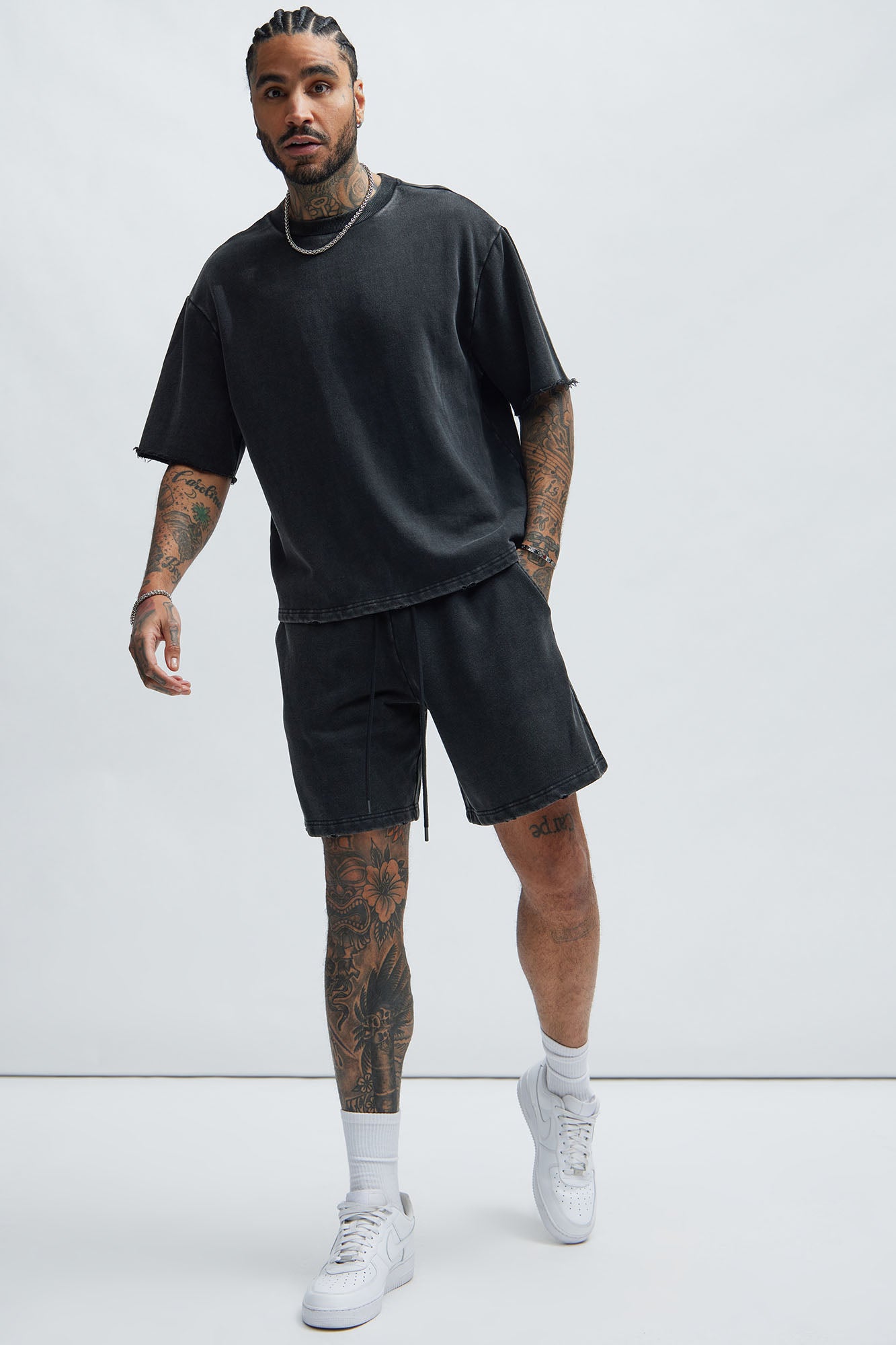 Tayson Heavy Wash Relaxed Shorts - Black Wash
