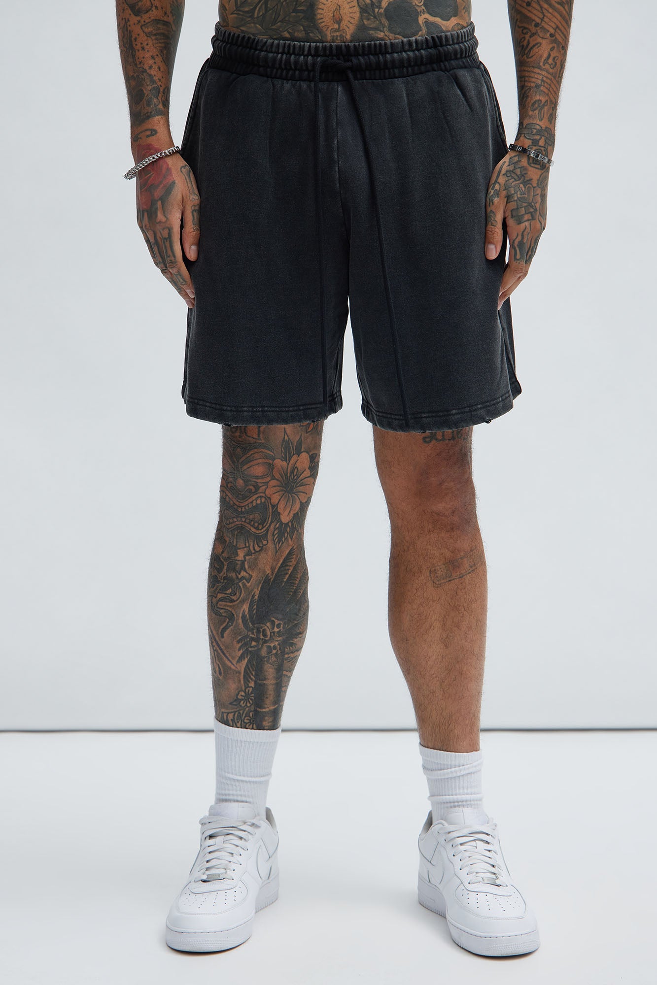 Tayson Heavy Wash Relaxed Shorts - Black Wash