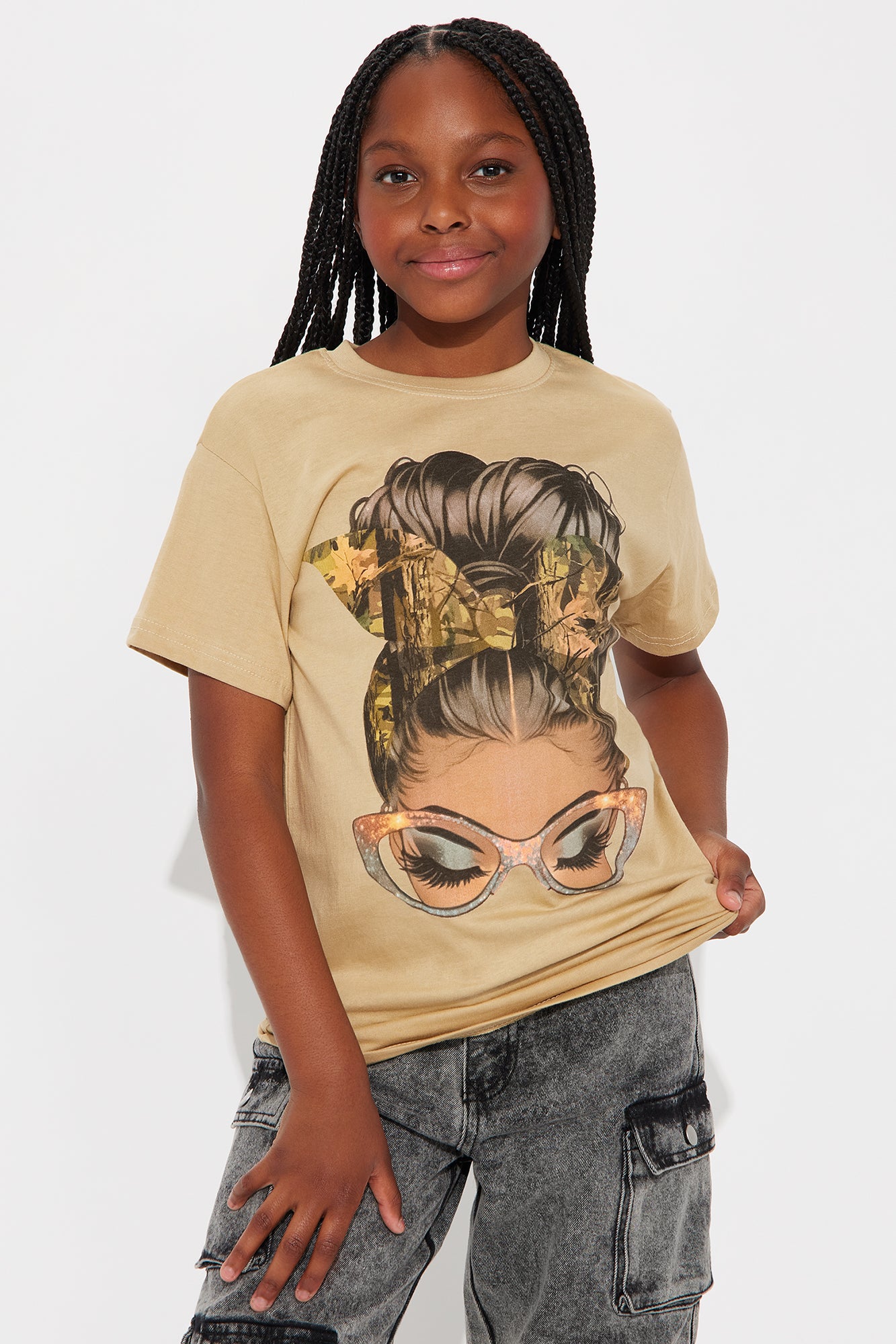 Mini In Her Camo Short Sleeve Graphic T-Shirt - Sand