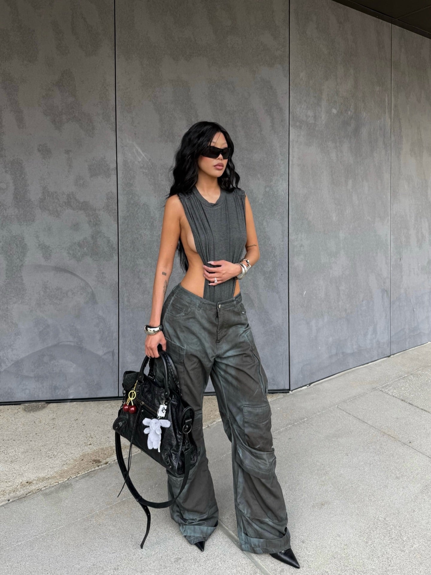 Abigail Low Rise Barrel Leg Cargo Pant - Grey/combo